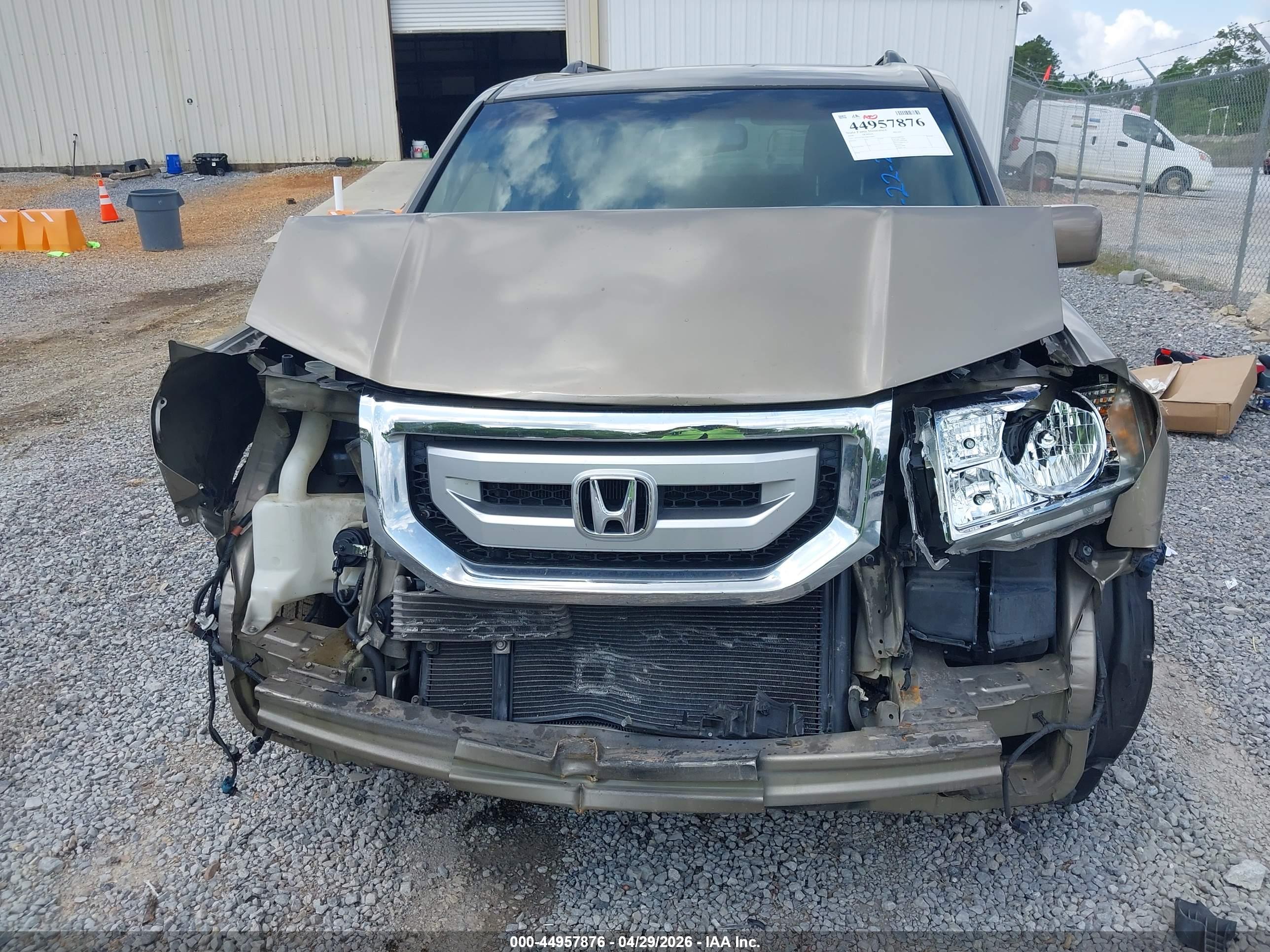 HONDA PILOT image 6