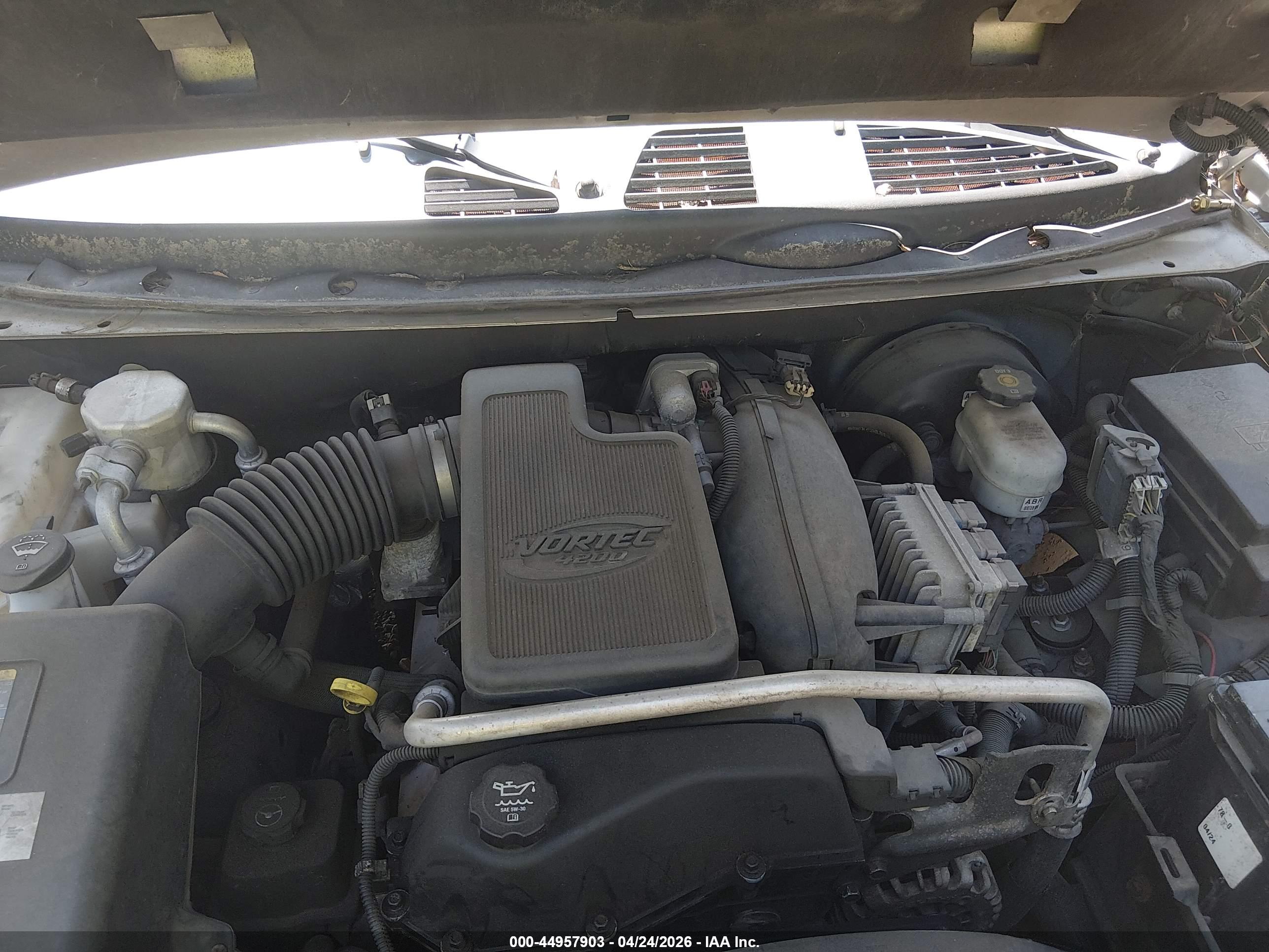GMC ENVOY image 10