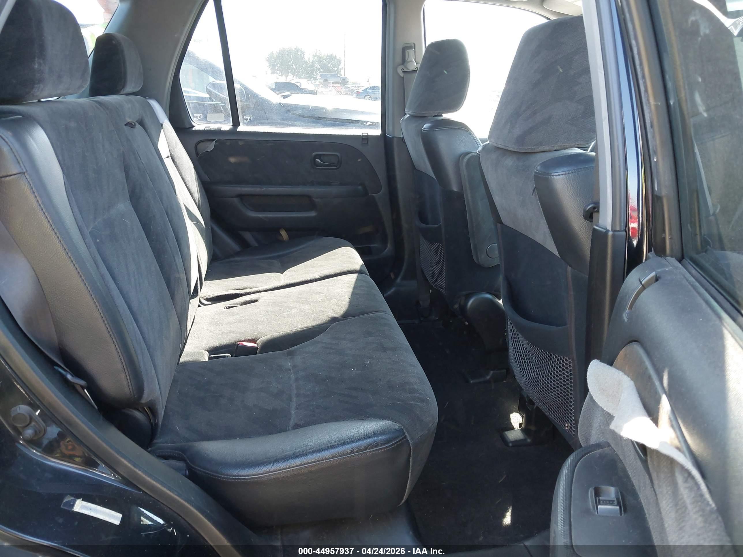 HONDA CR-V image 8