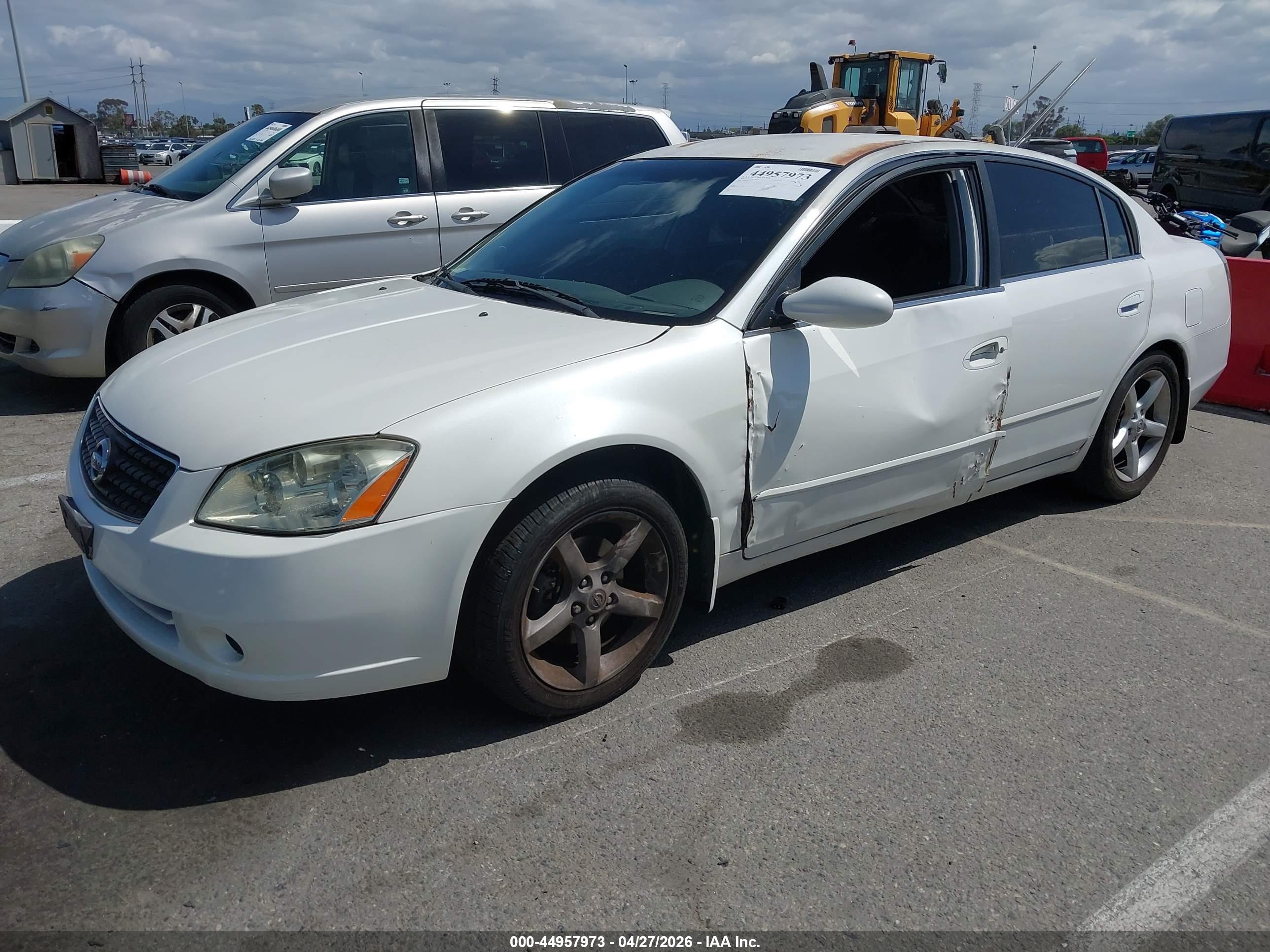 NISSAN ALTIMA image 2