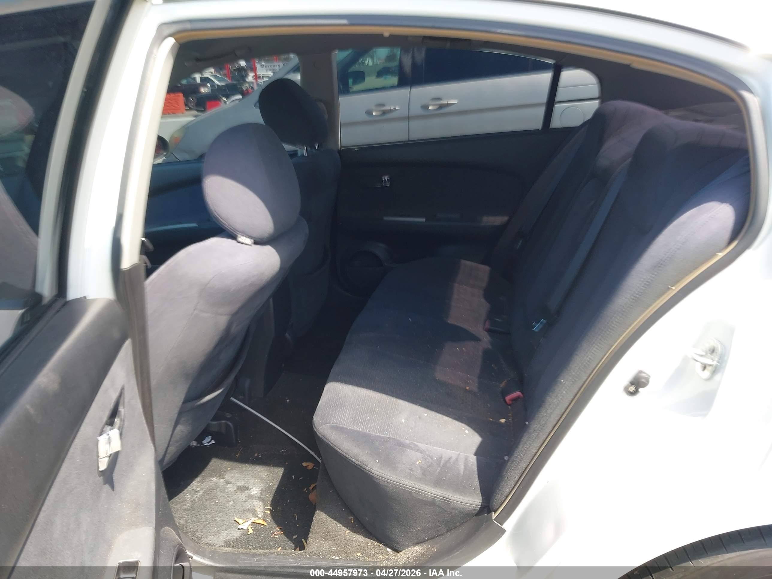 NISSAN ALTIMA image 8