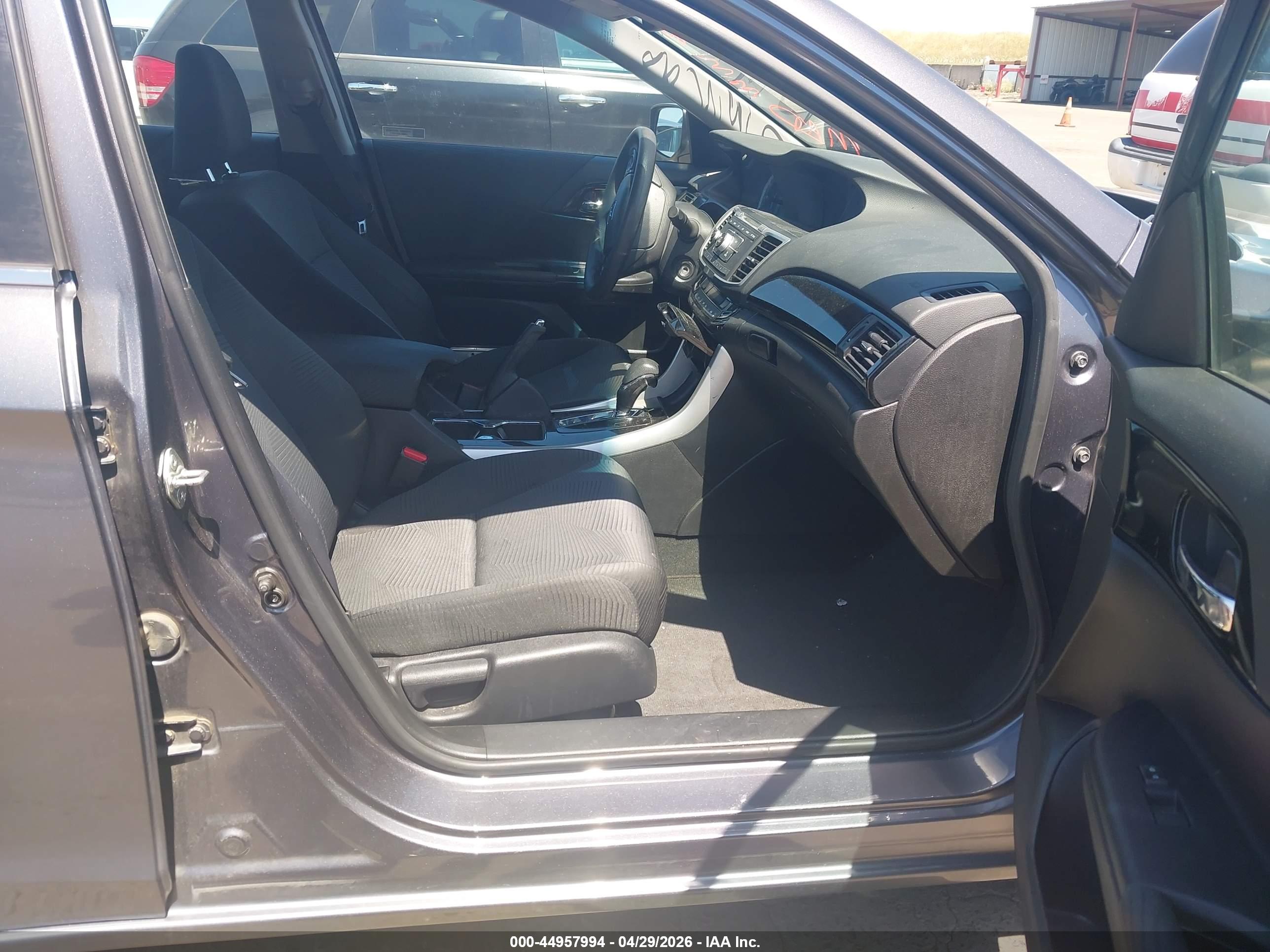 HONDA ACCORD image 5