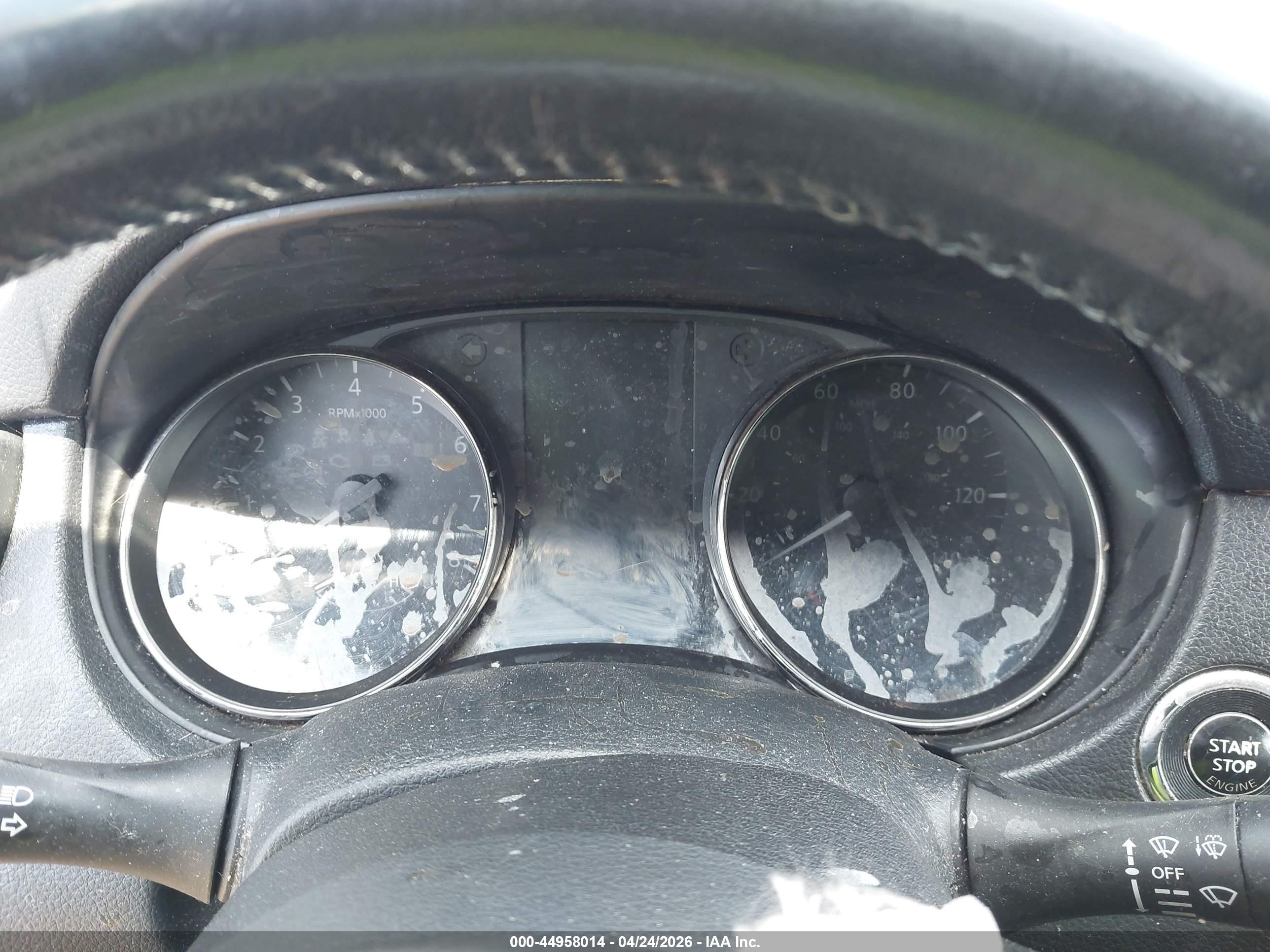 NISSAN ROGUE image 7