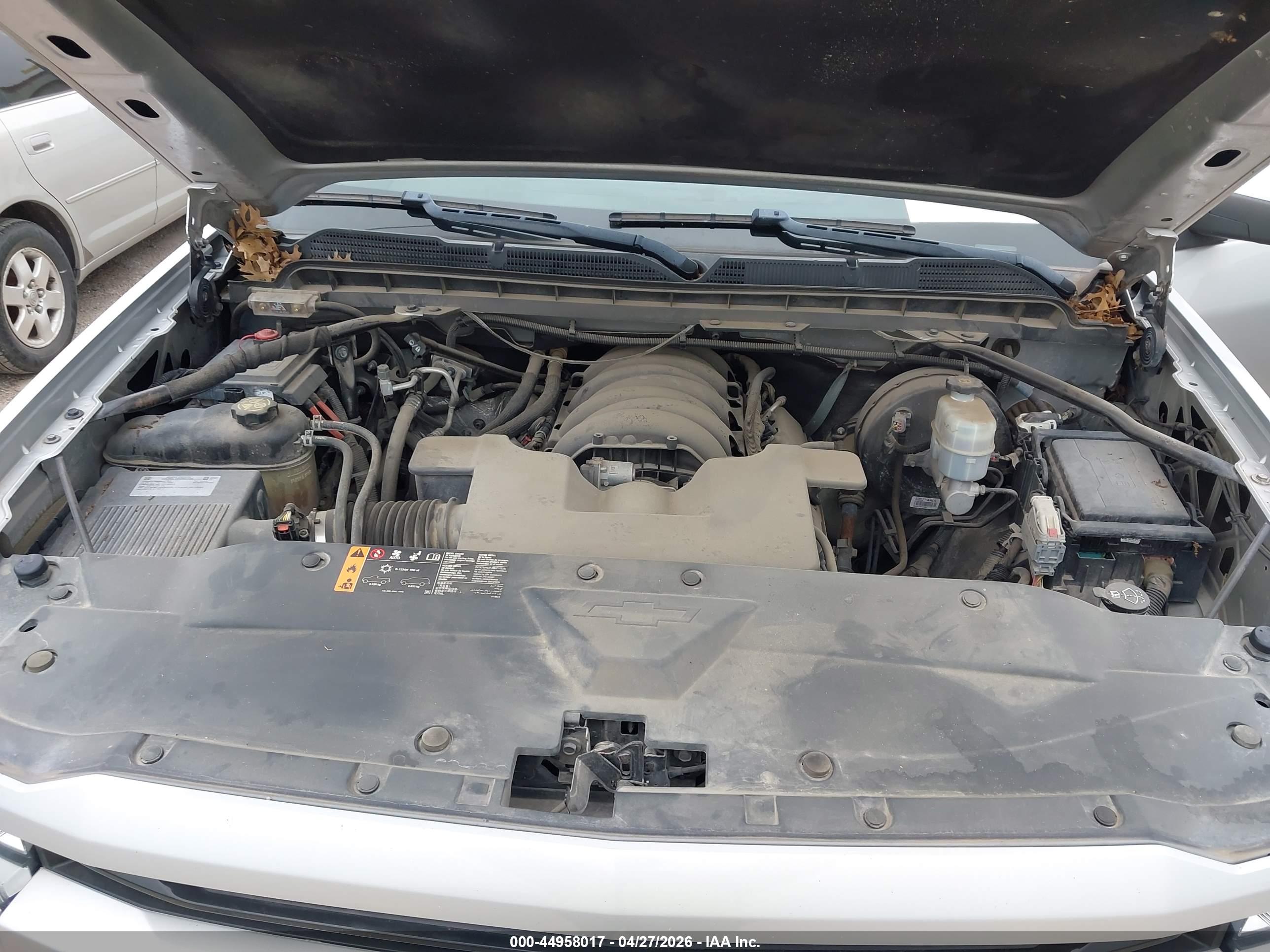 CHEVROLET SILVERADO image 10