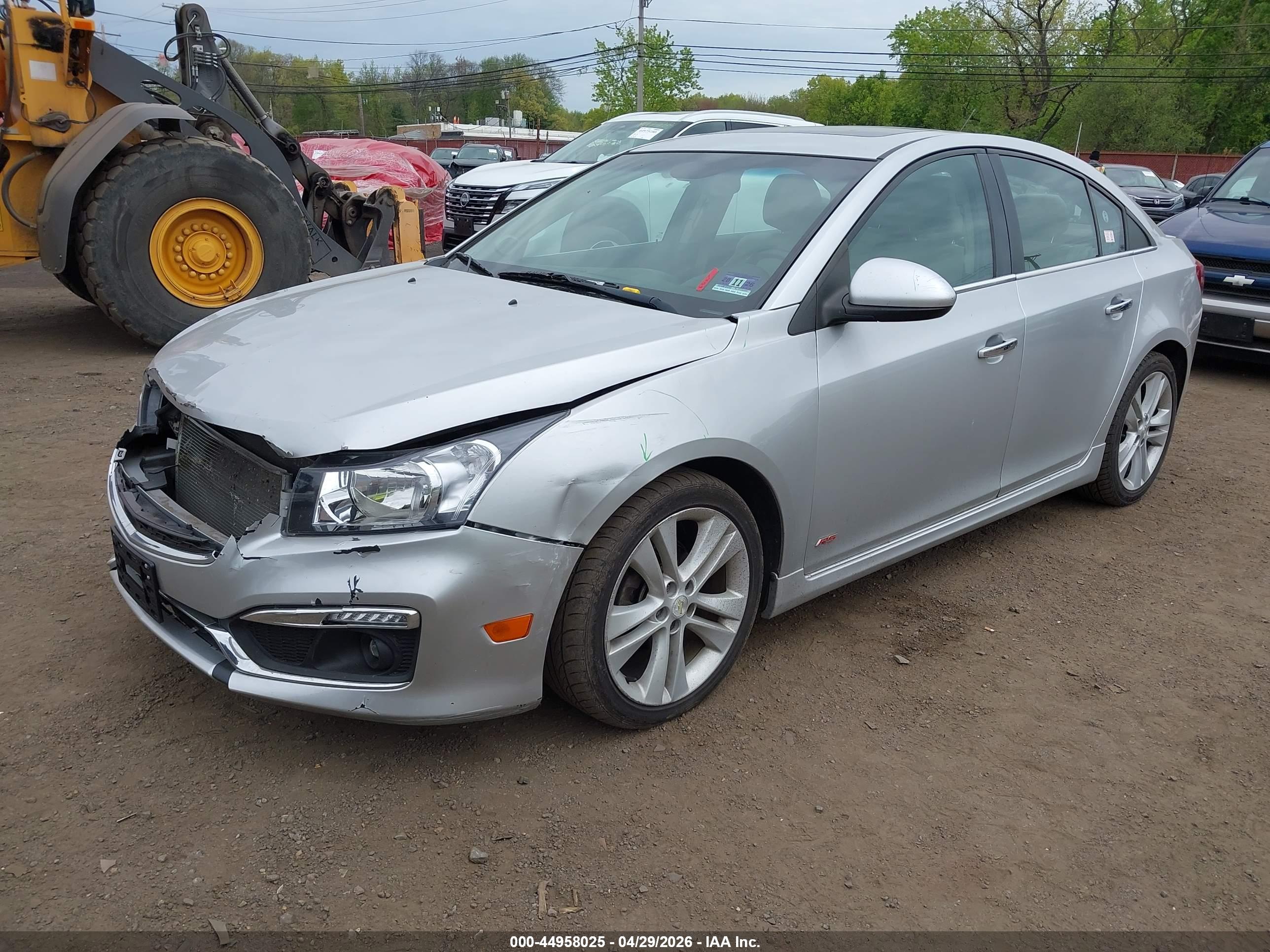CHEVROLET CRUZE image 2