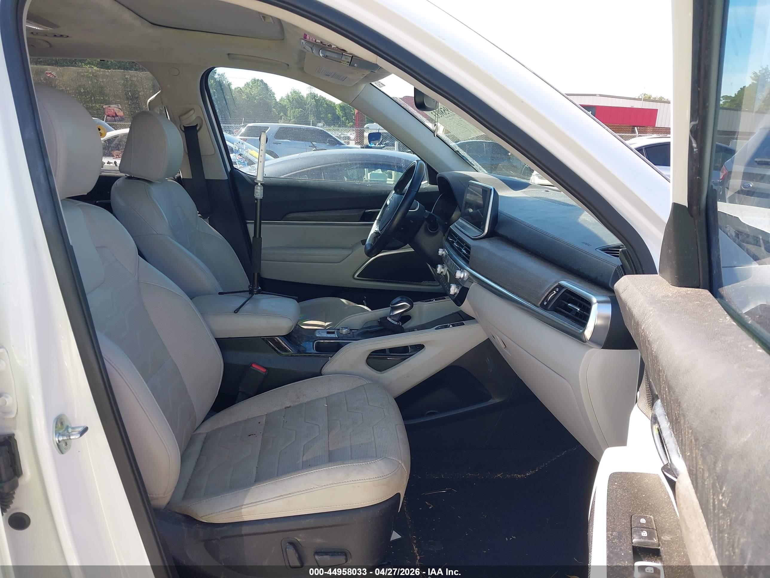 KIA TELLURIDE image 5