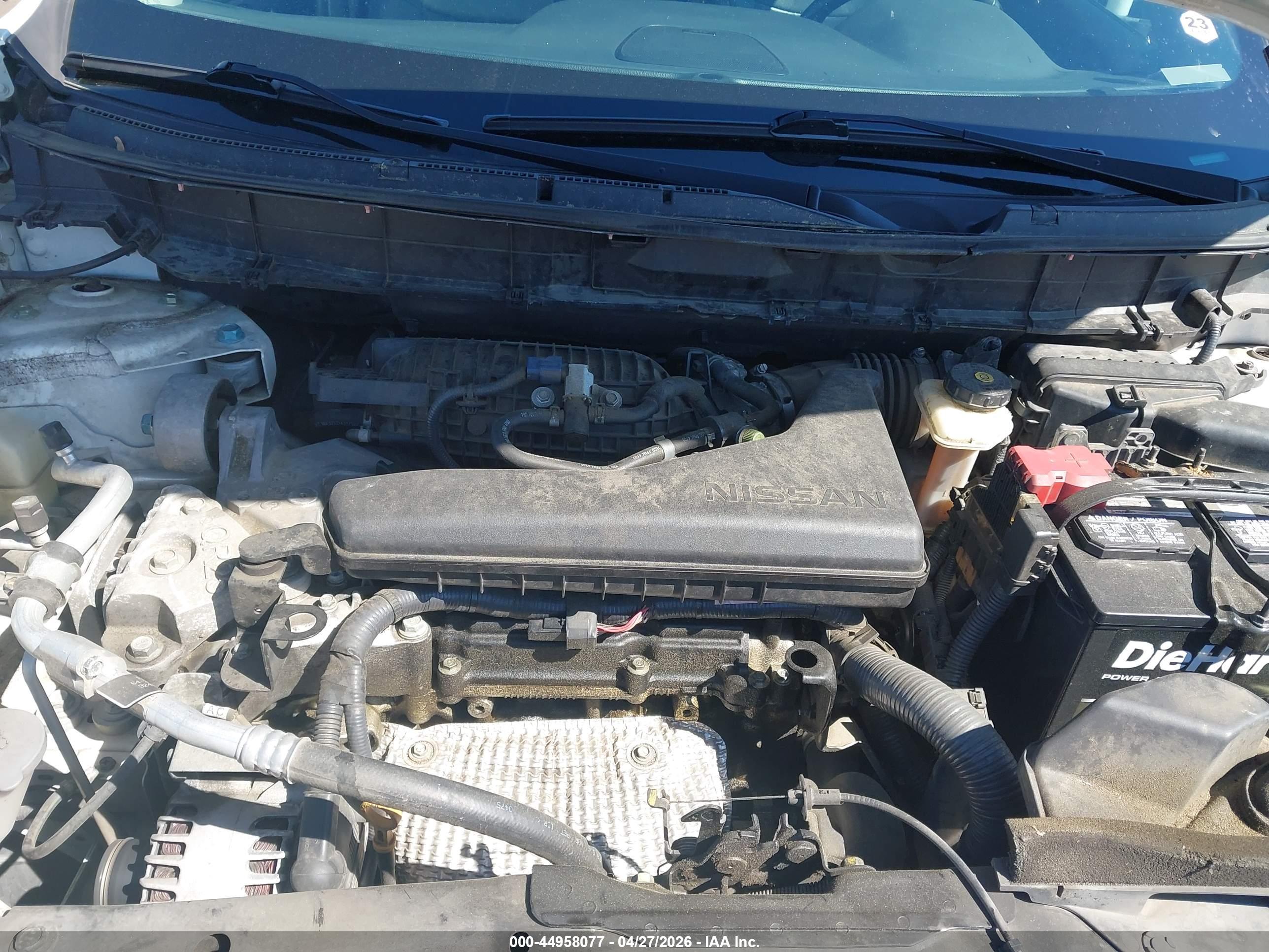 NISSAN ROGUE image 10
