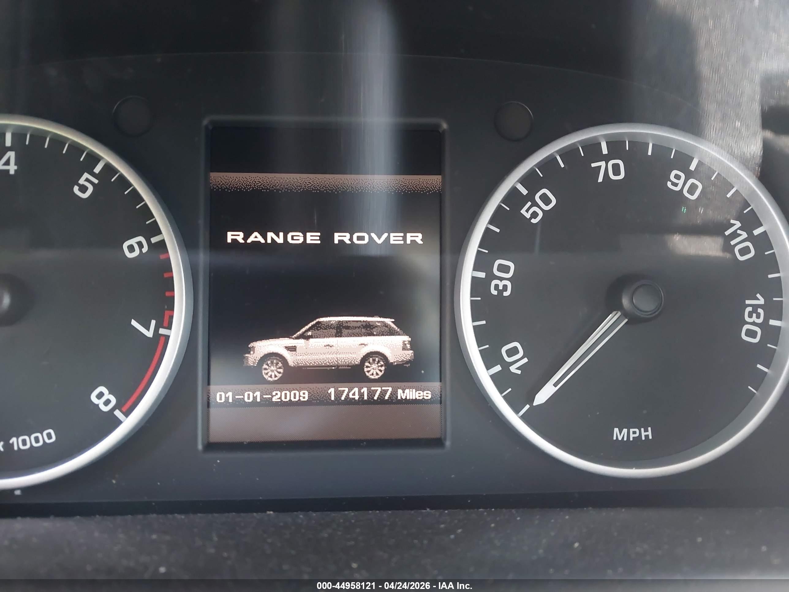 LAND ROVER image 7