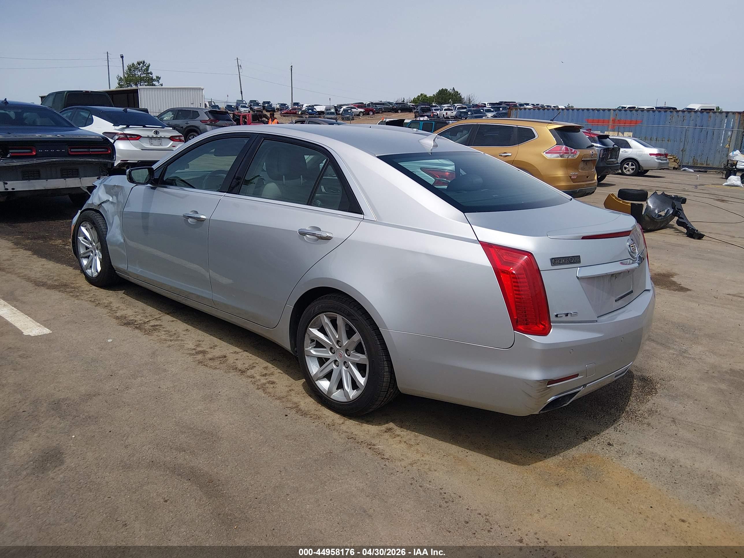 CADILLAC CTS image 3