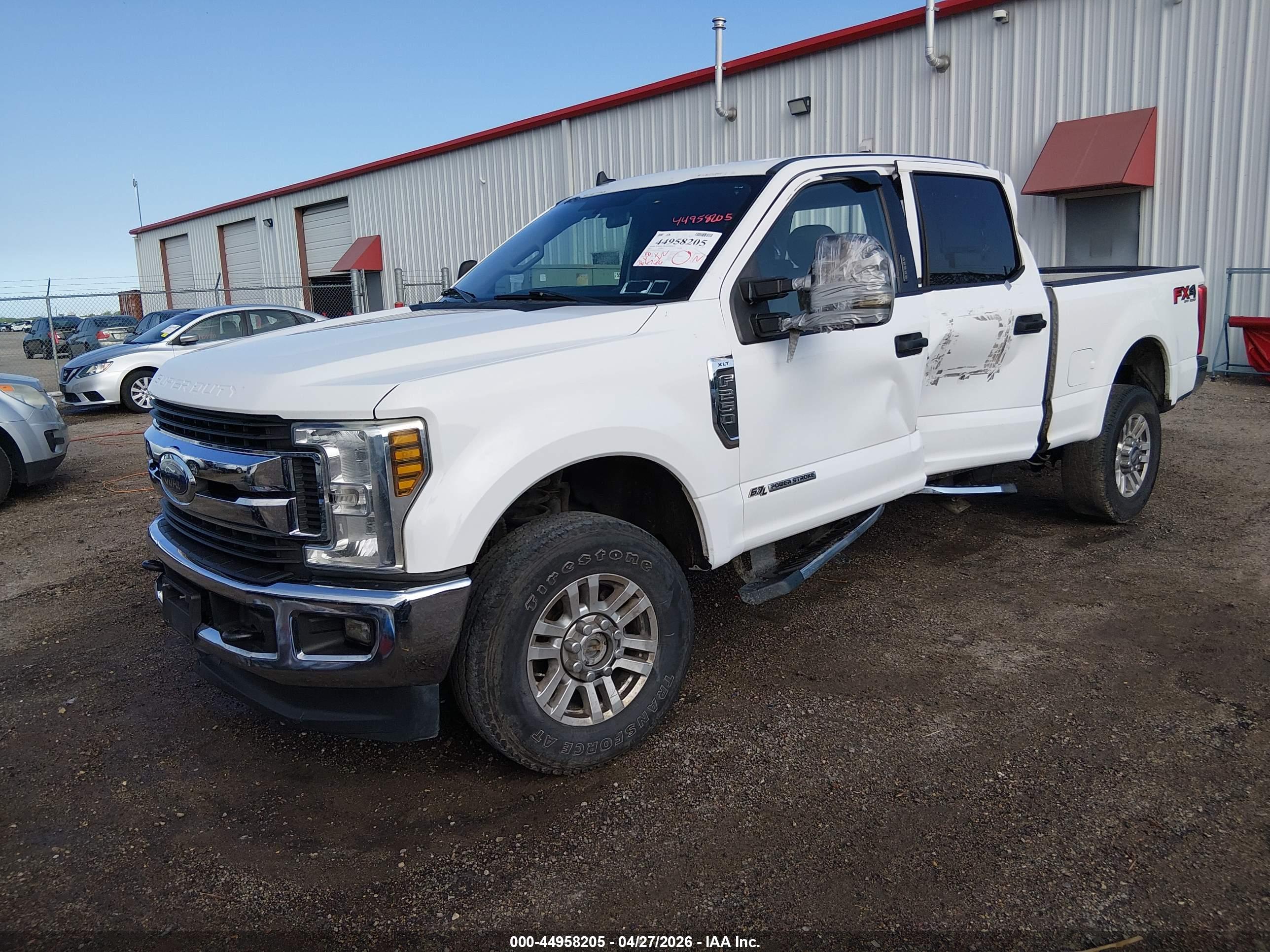 FORD F-250 image 2