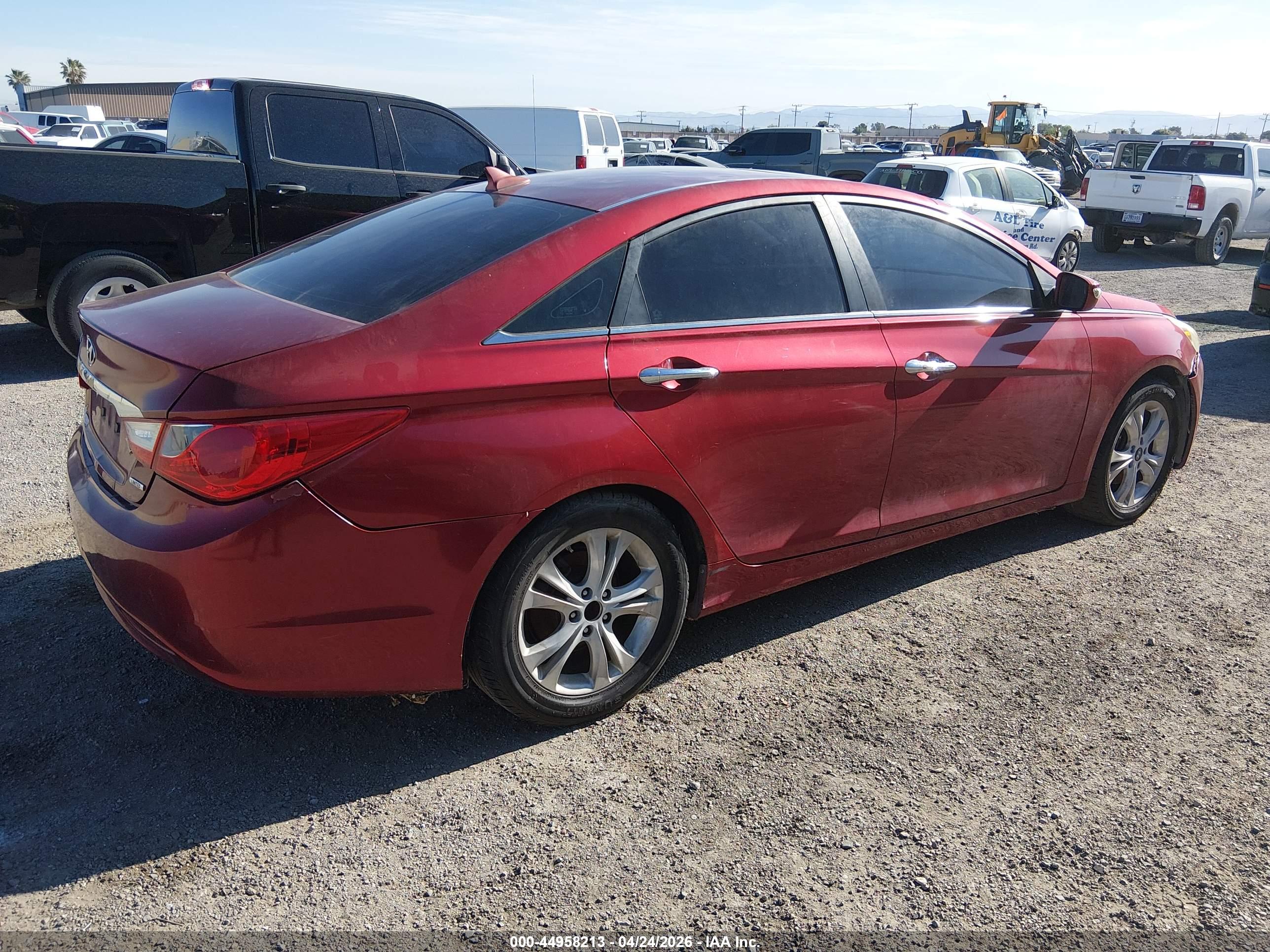 HYUNDAI SONATA image 4