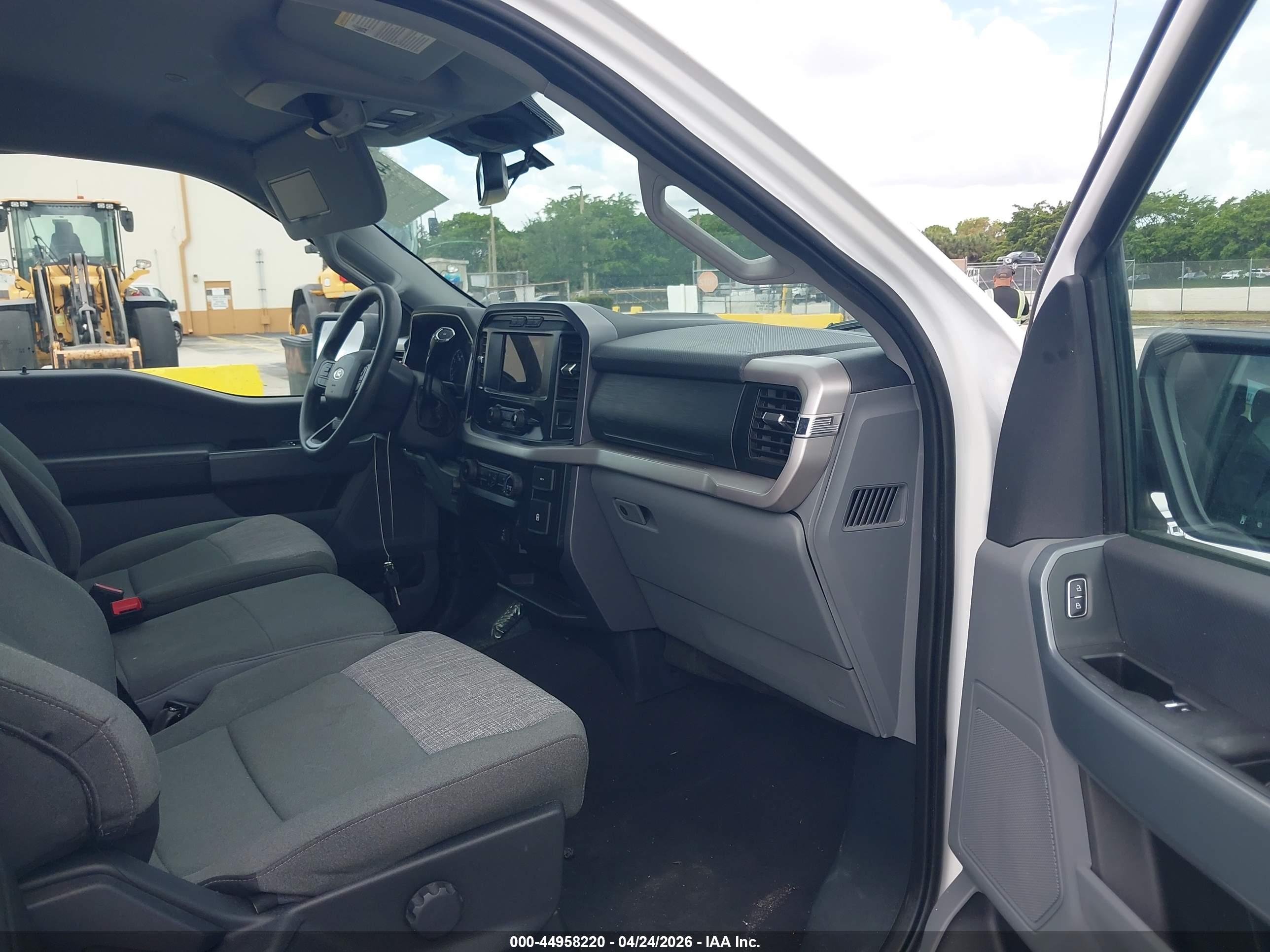 FORD F-150 image 5