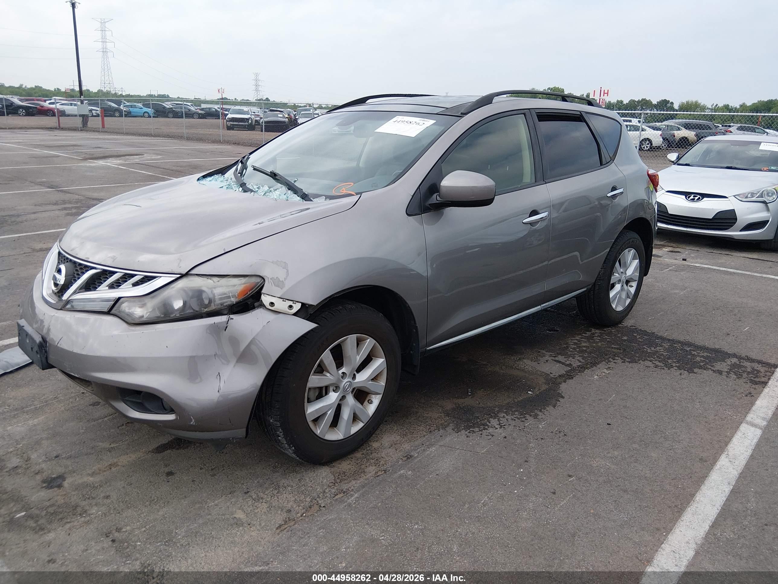 NISSAN MURANO image 2