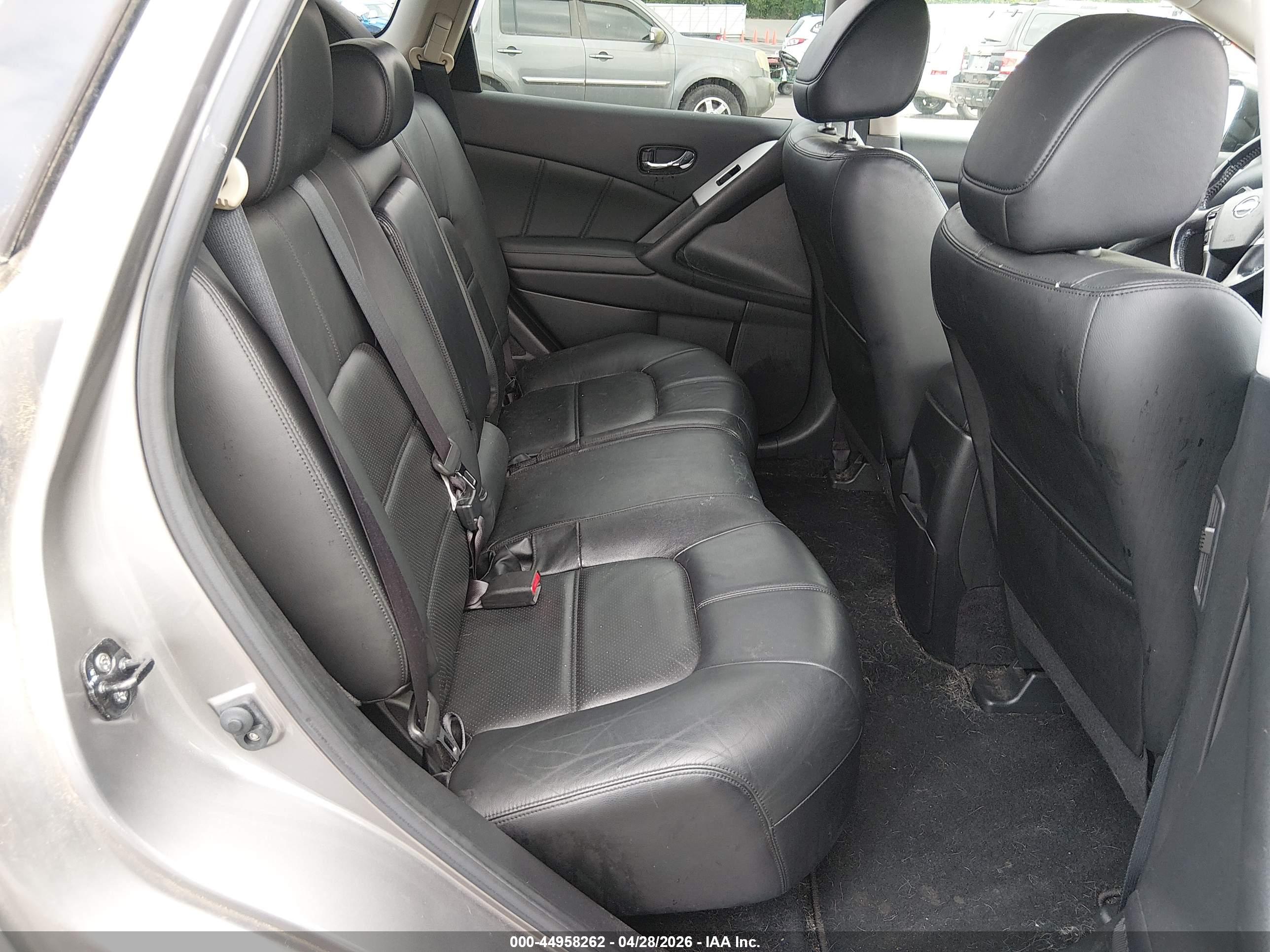 NISSAN MURANO image 8