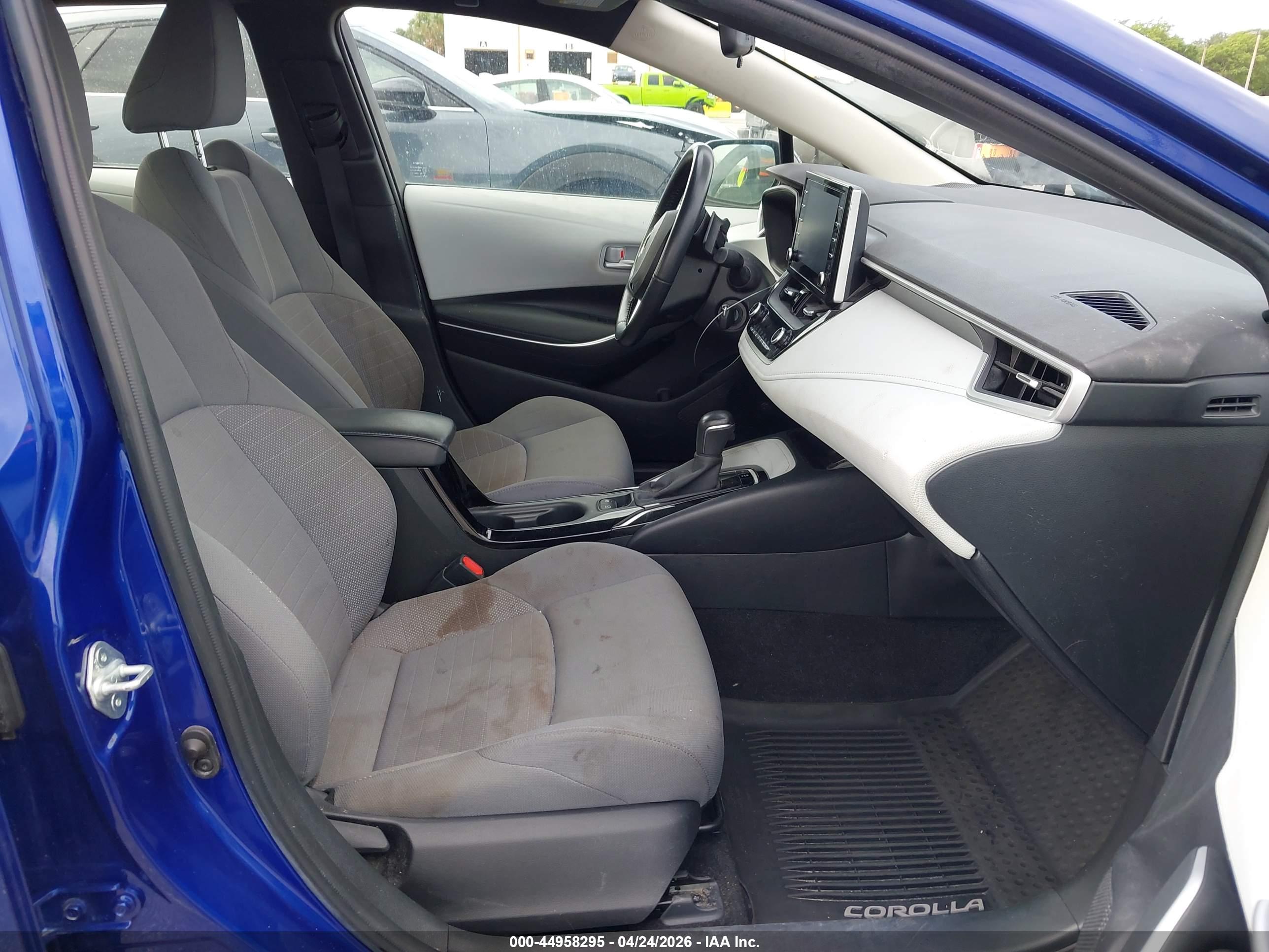 TOYOTA COROLLA image 5