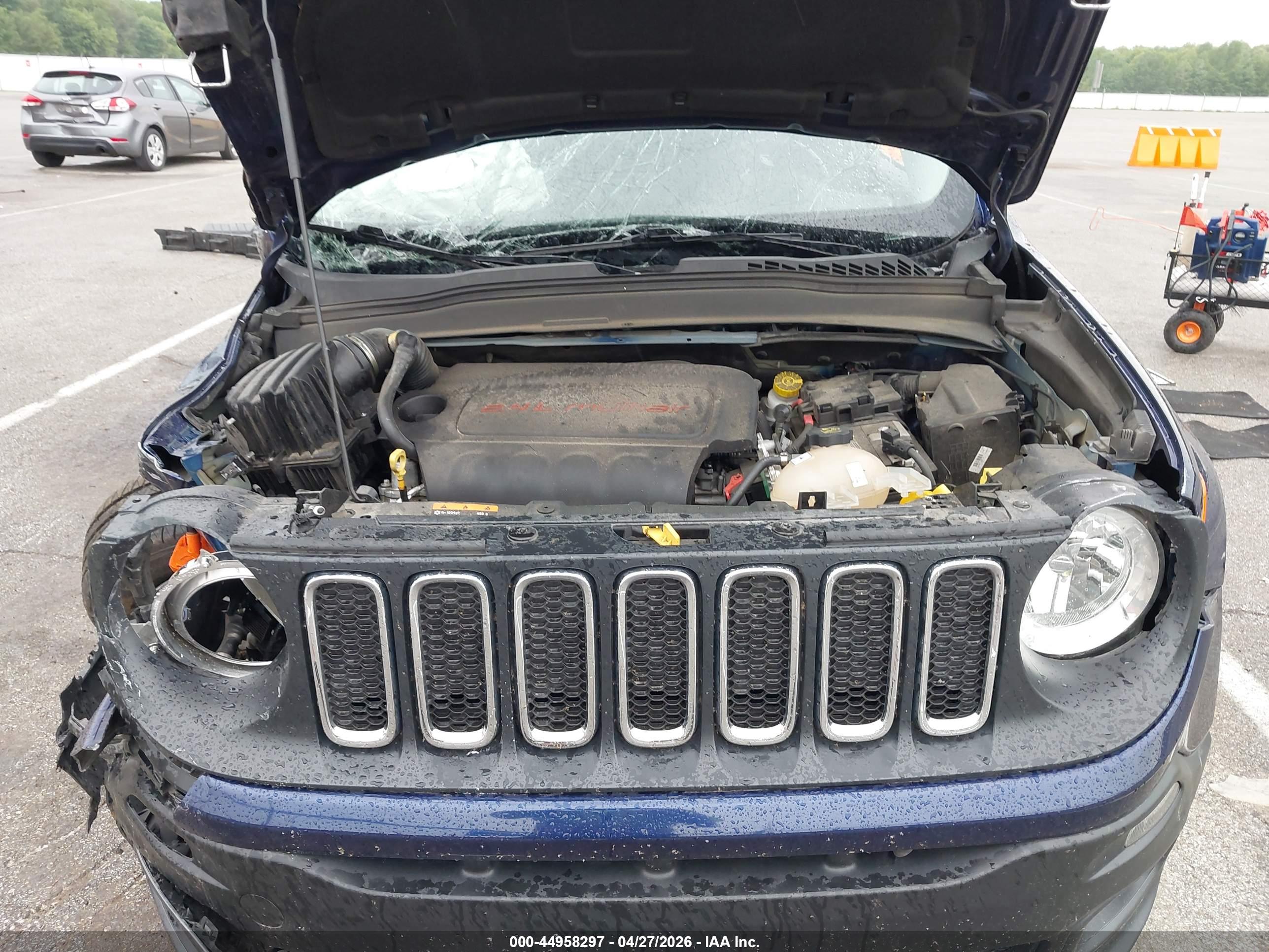 JEEP RENEGADE image 10