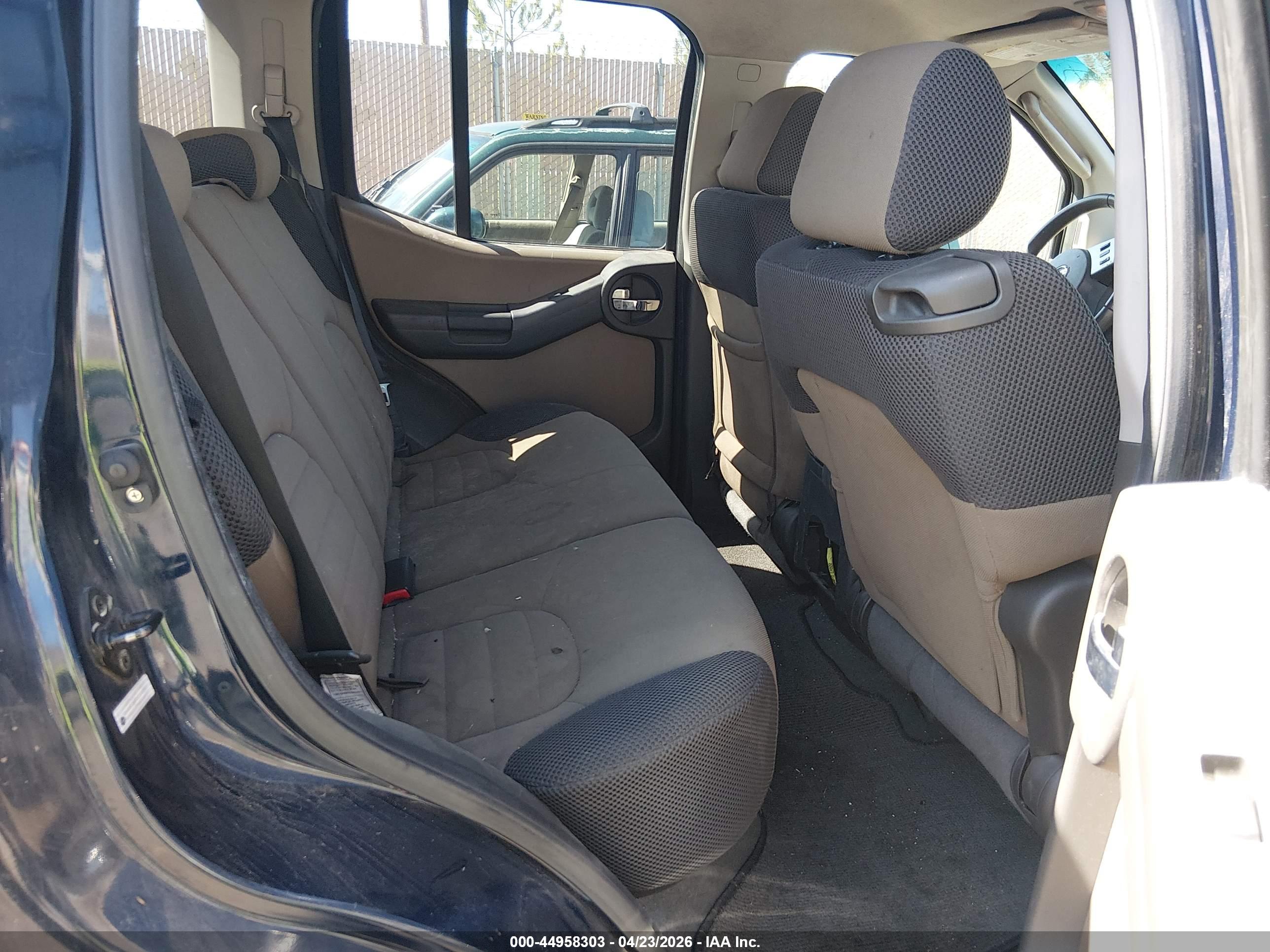 NISSAN XTERRA image 8