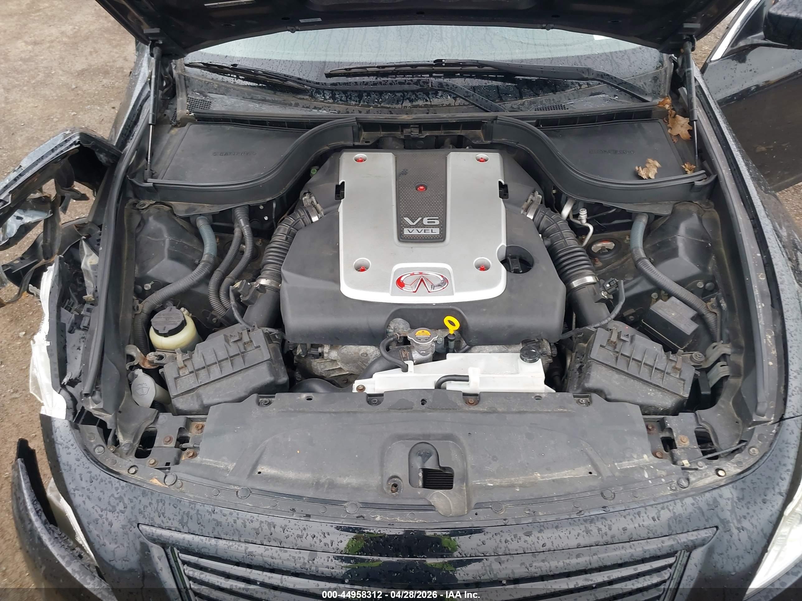 INFINITI G37X image 10