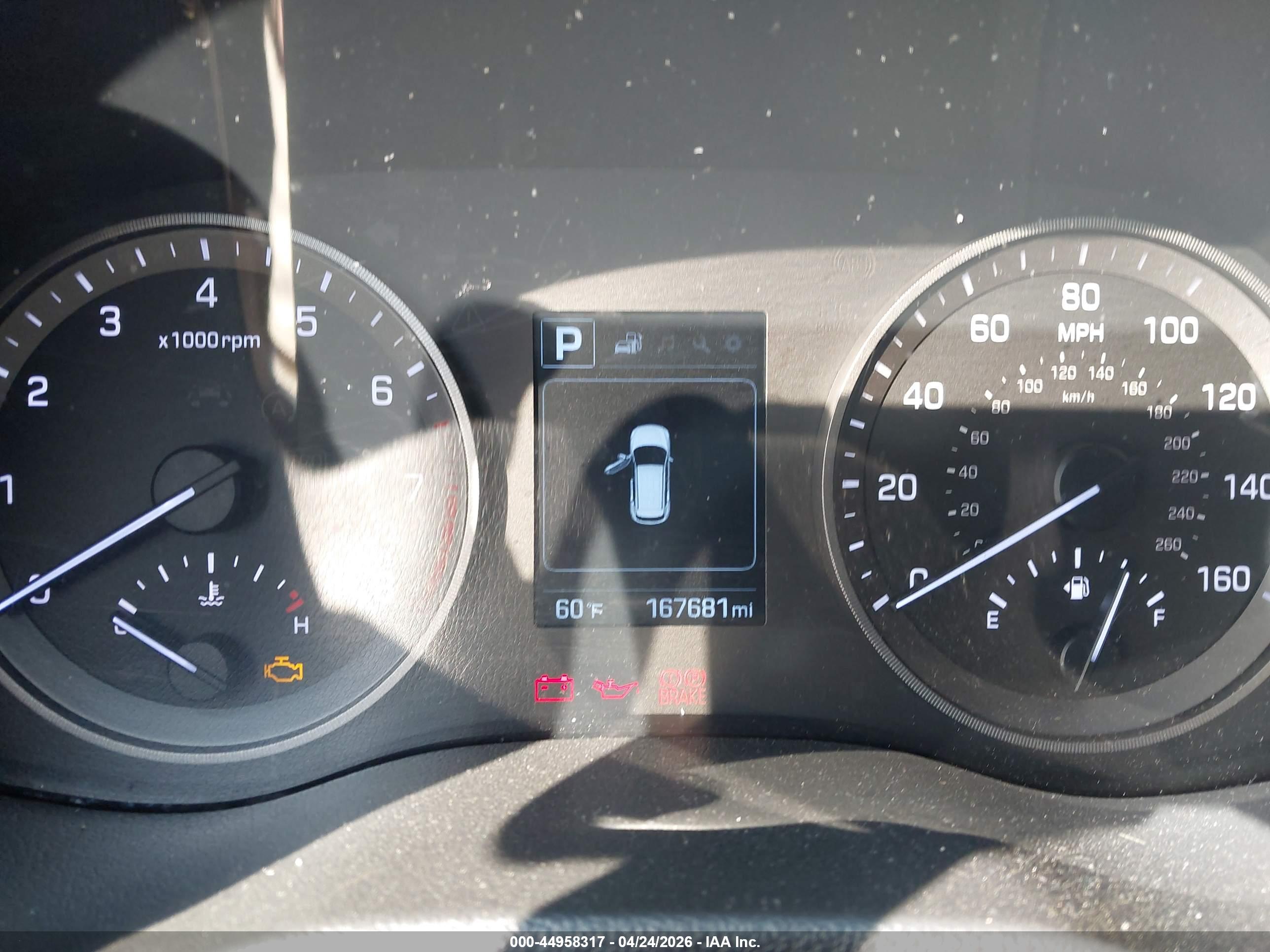 HYUNDAI TUCSON image 7