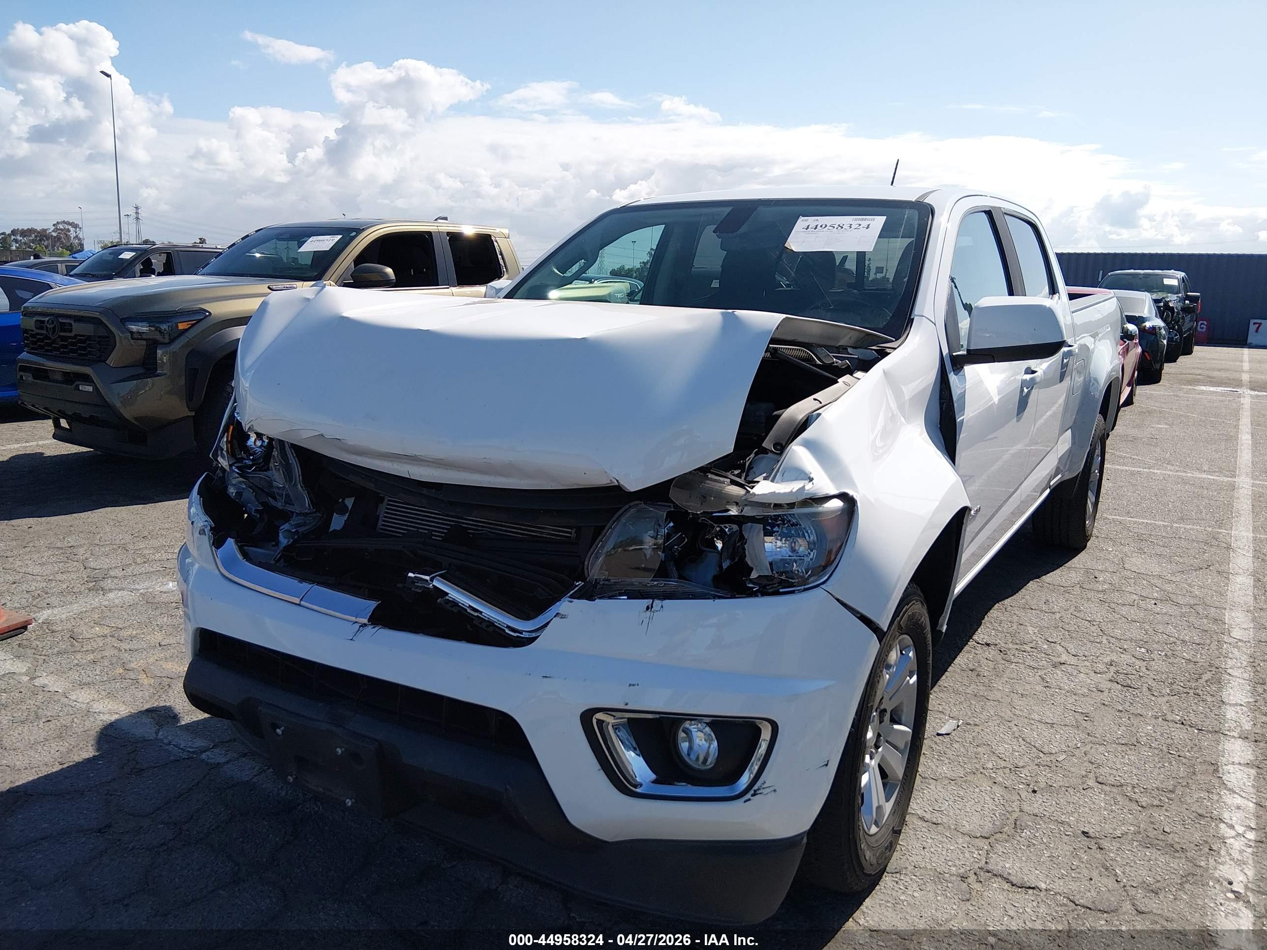 CHEVROLET COLORADO image 2