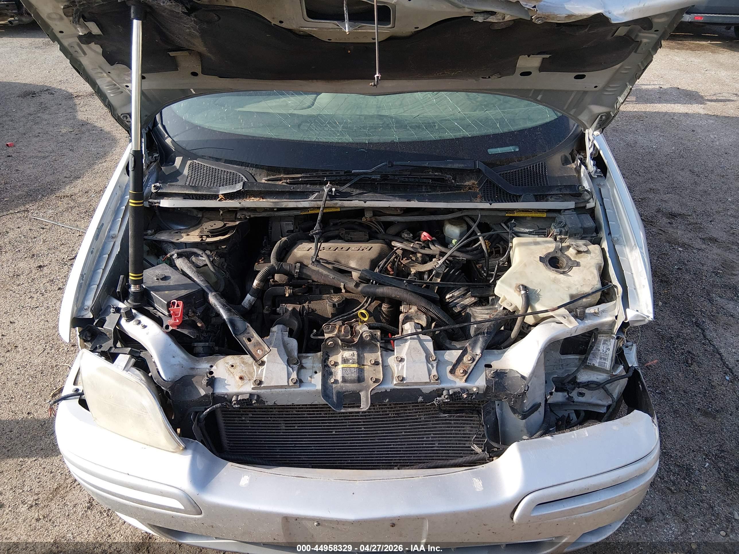CHEVROLET VENTURE image 10