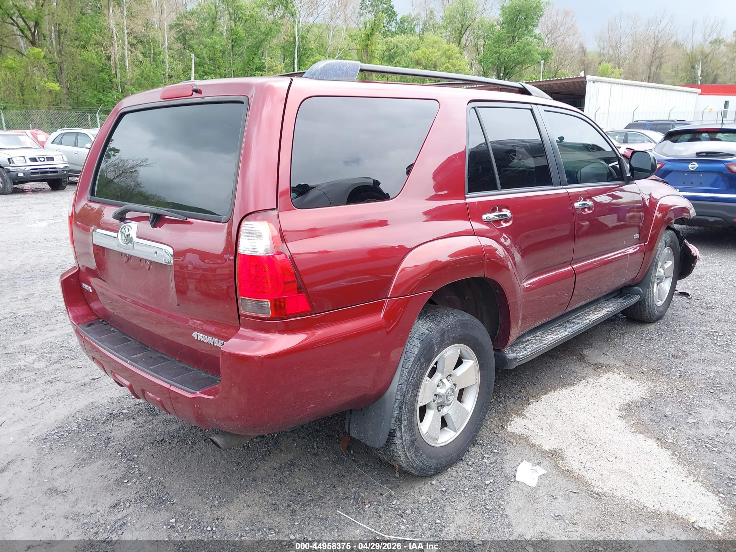TOYOTA 4RUNNER image 4