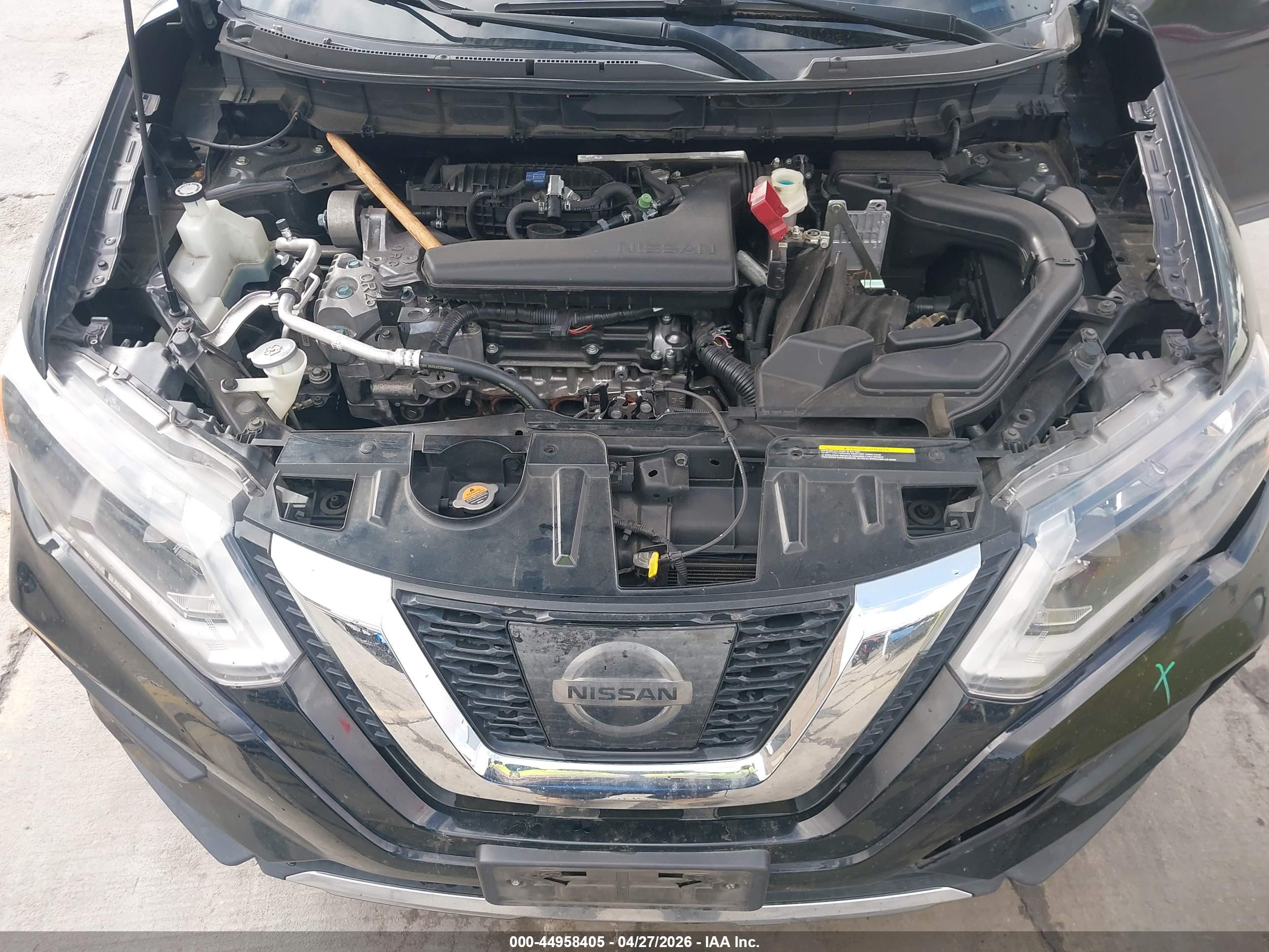 NISSAN ROGUE image 10