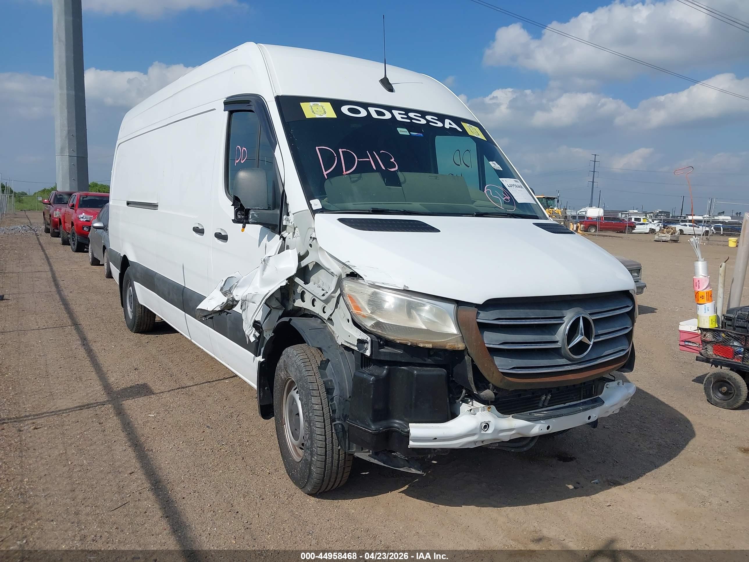 MERCEDES-BENZ SPRINTER image 6