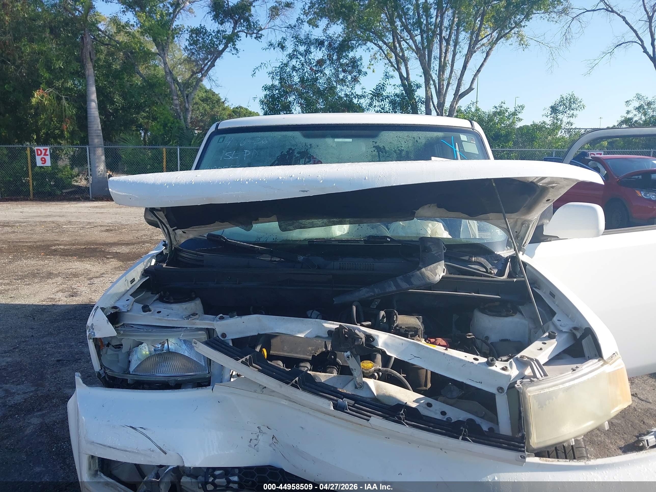 SCION XB image 10