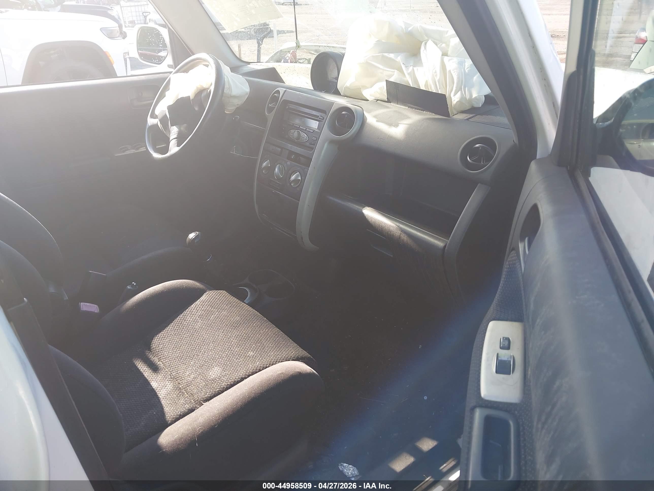 SCION XB image 5