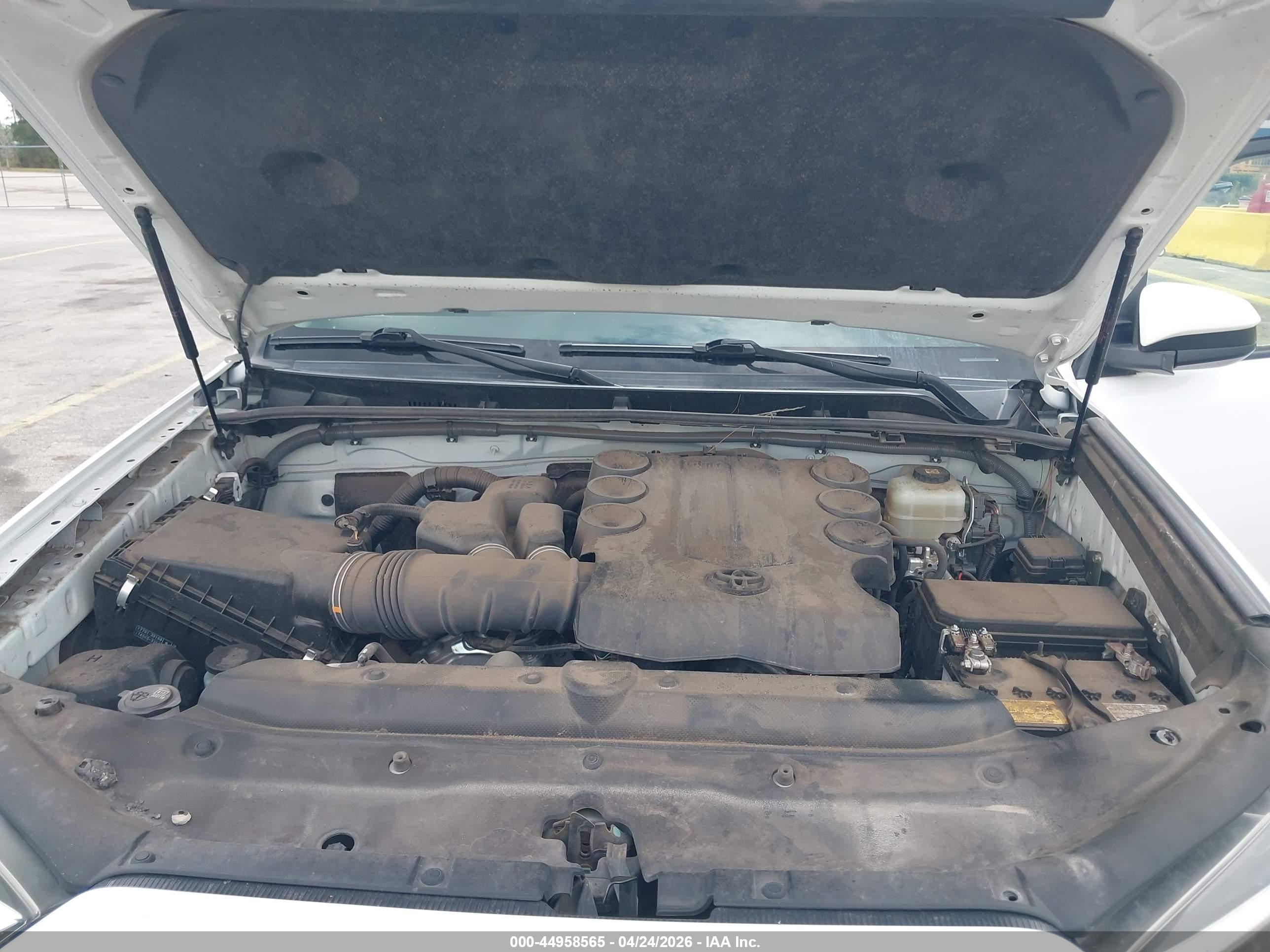 TOYOTA 4RUNNER image 10