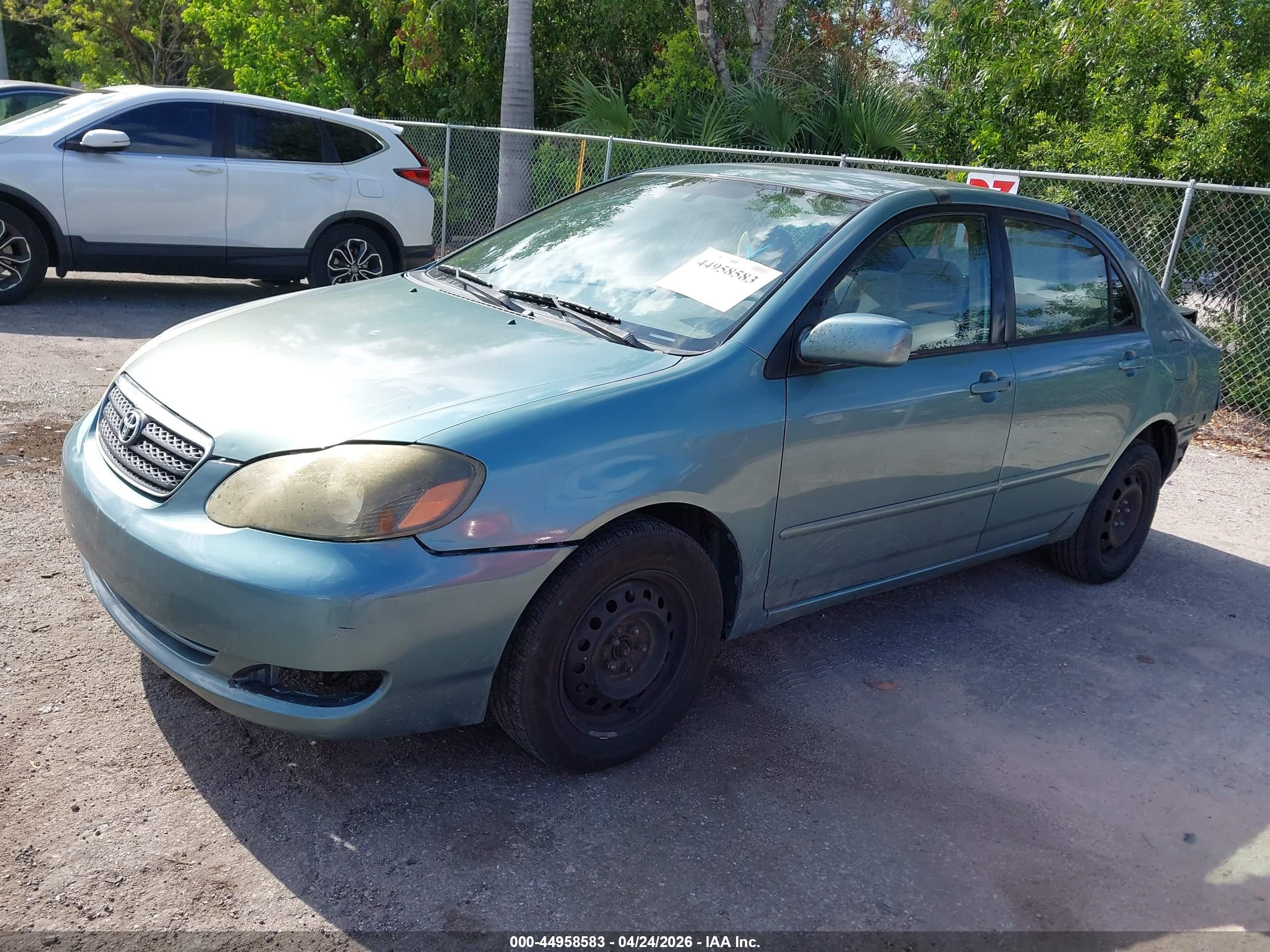 TOYOTA COROLLA image 2