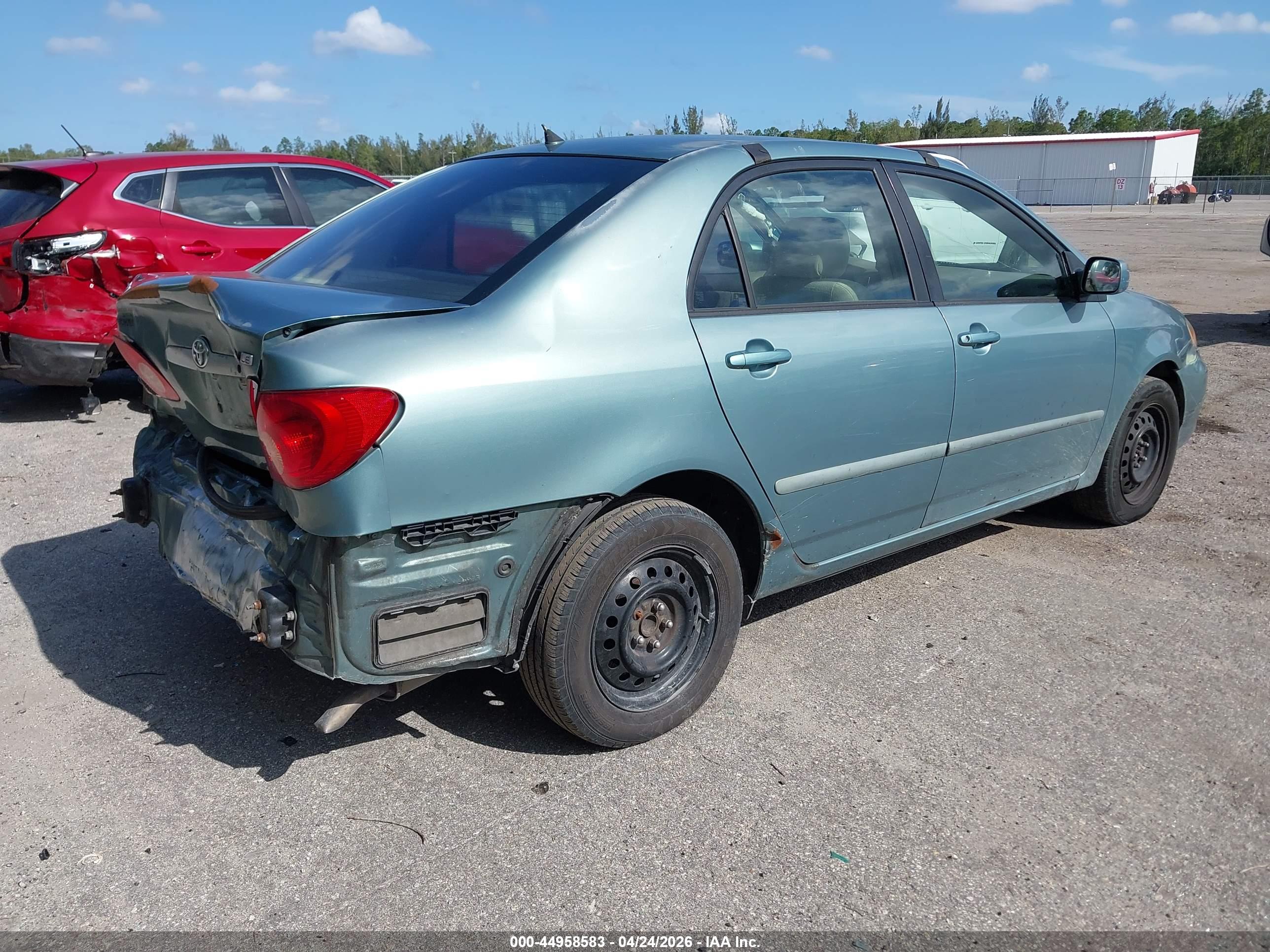 TOYOTA COROLLA image 4