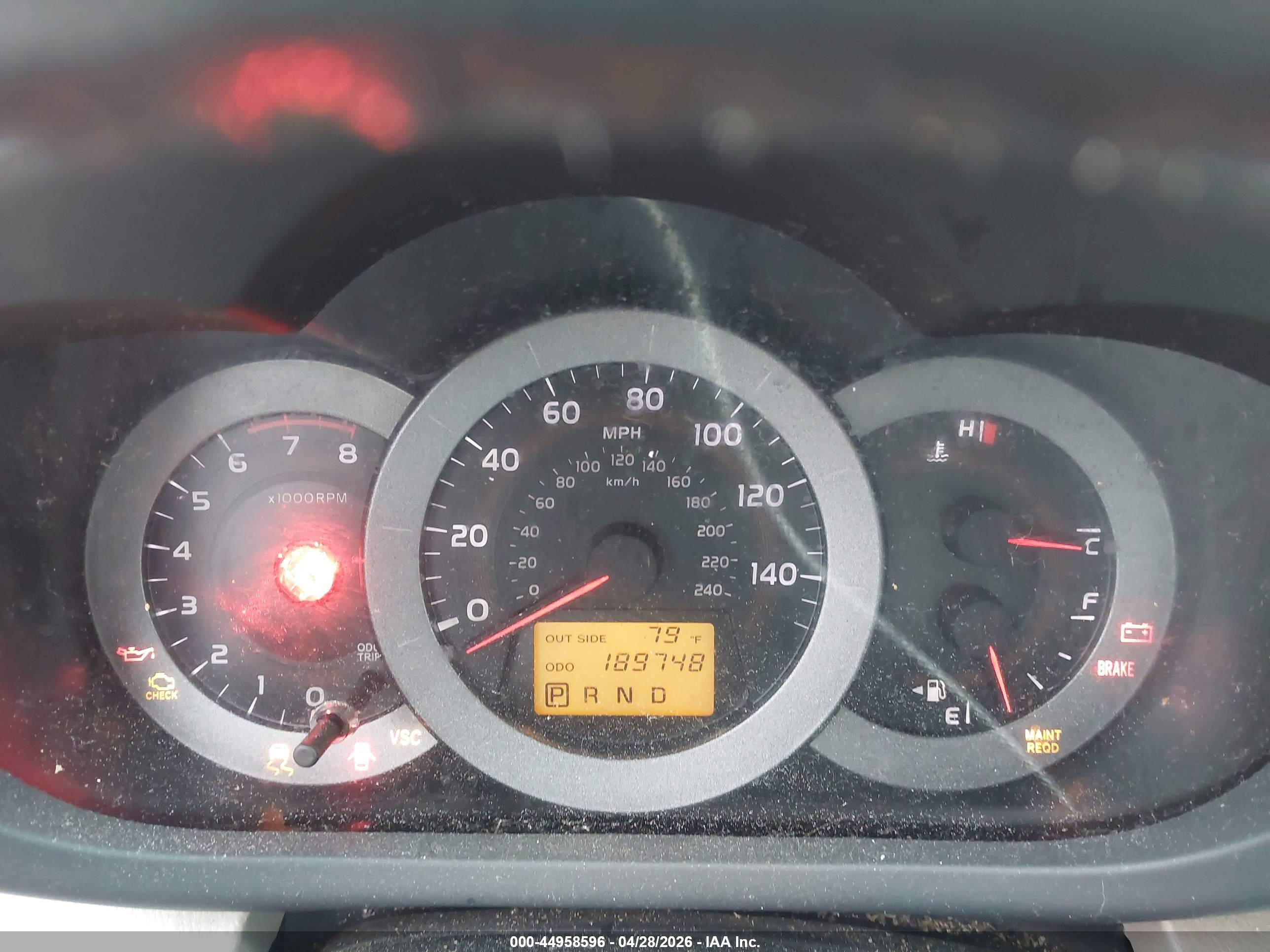 TOYOTA RAV4 image 7