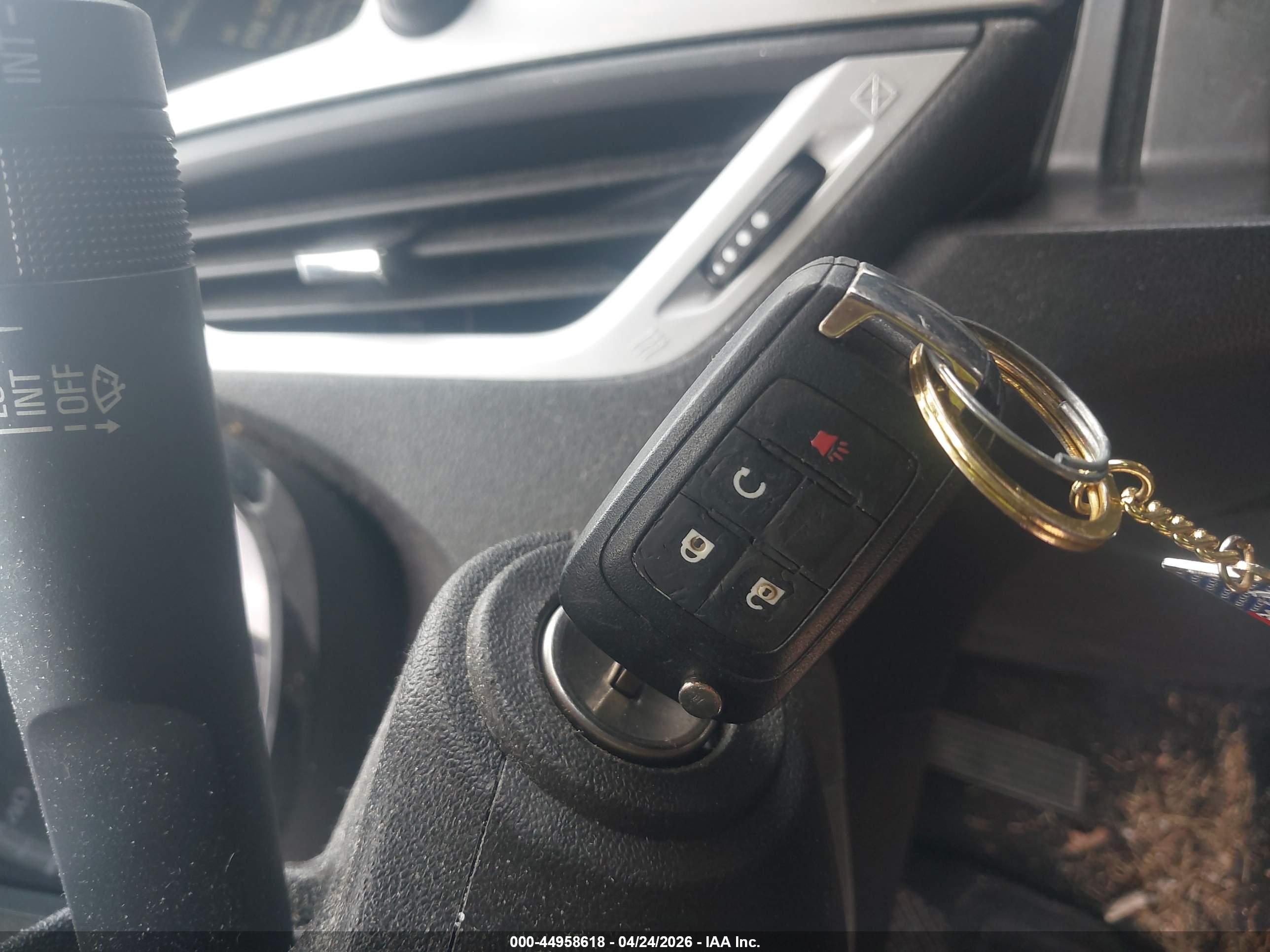 GMC TERRAIN image 11