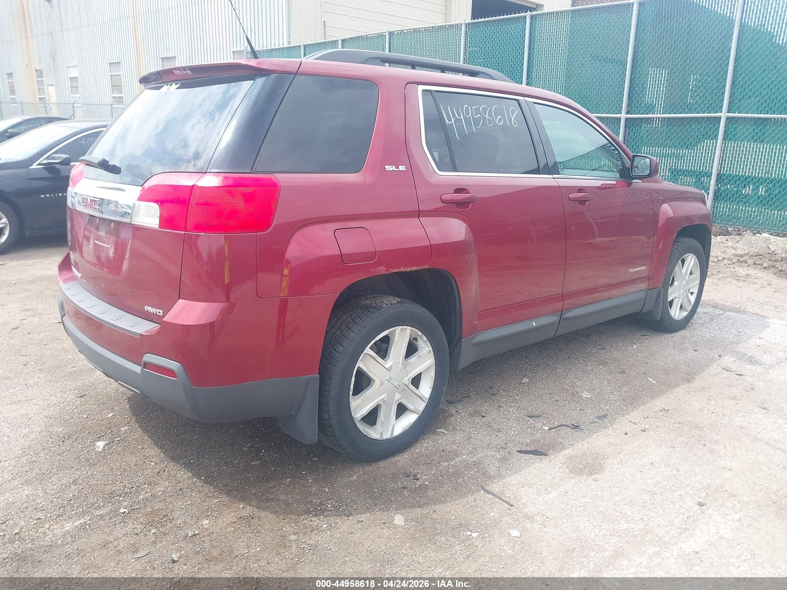 GMC TERRAIN image 4