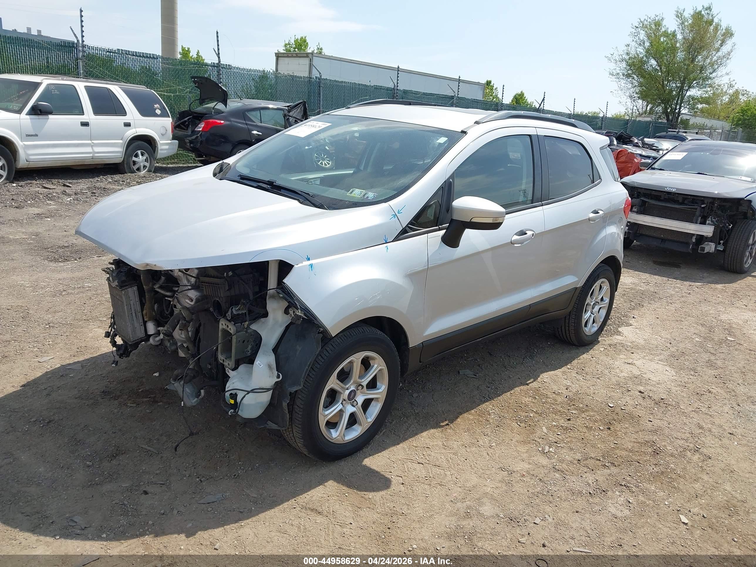 FORD ECOSPORT image 2