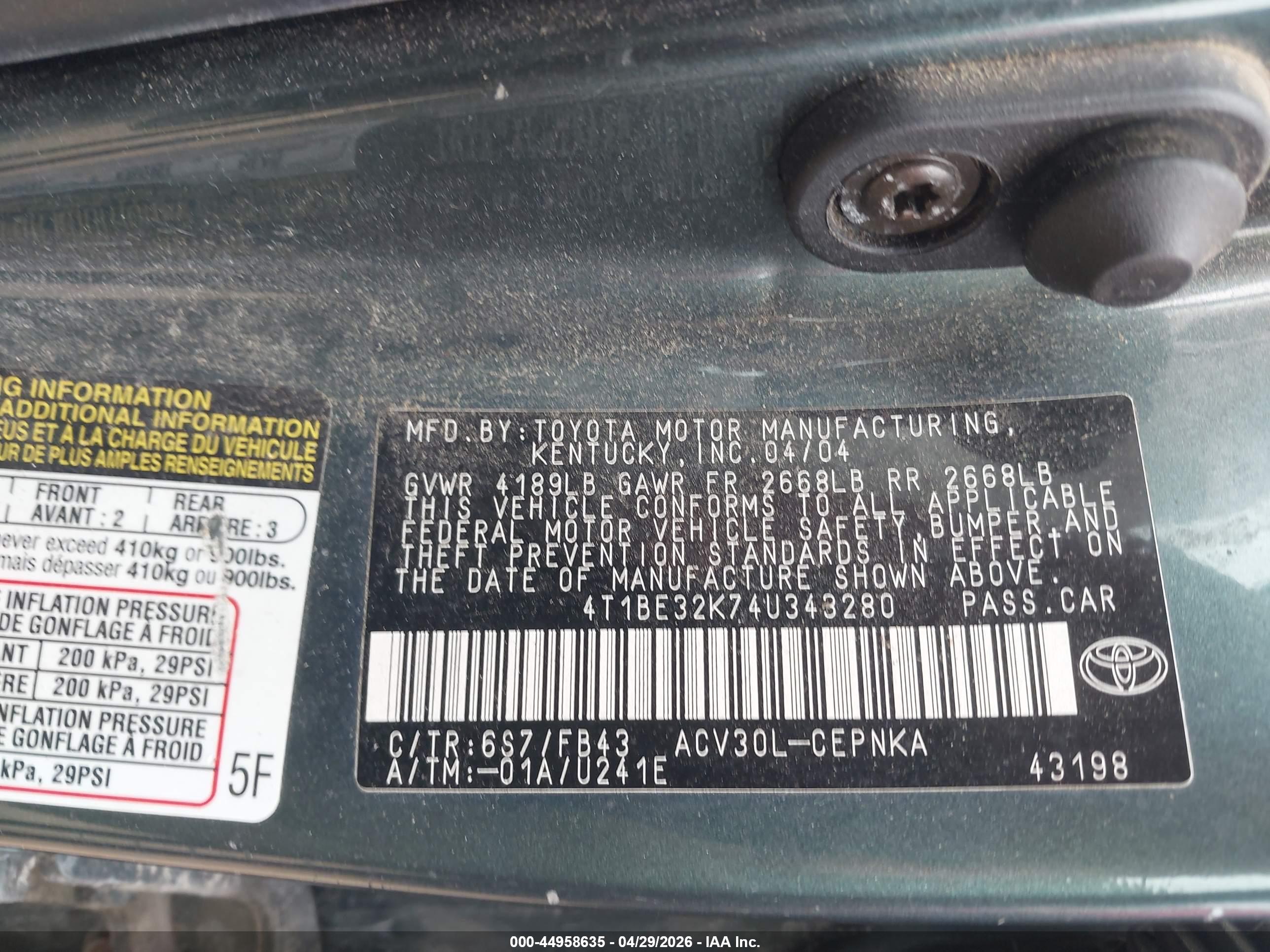 TOYOTA CAMRY image 9