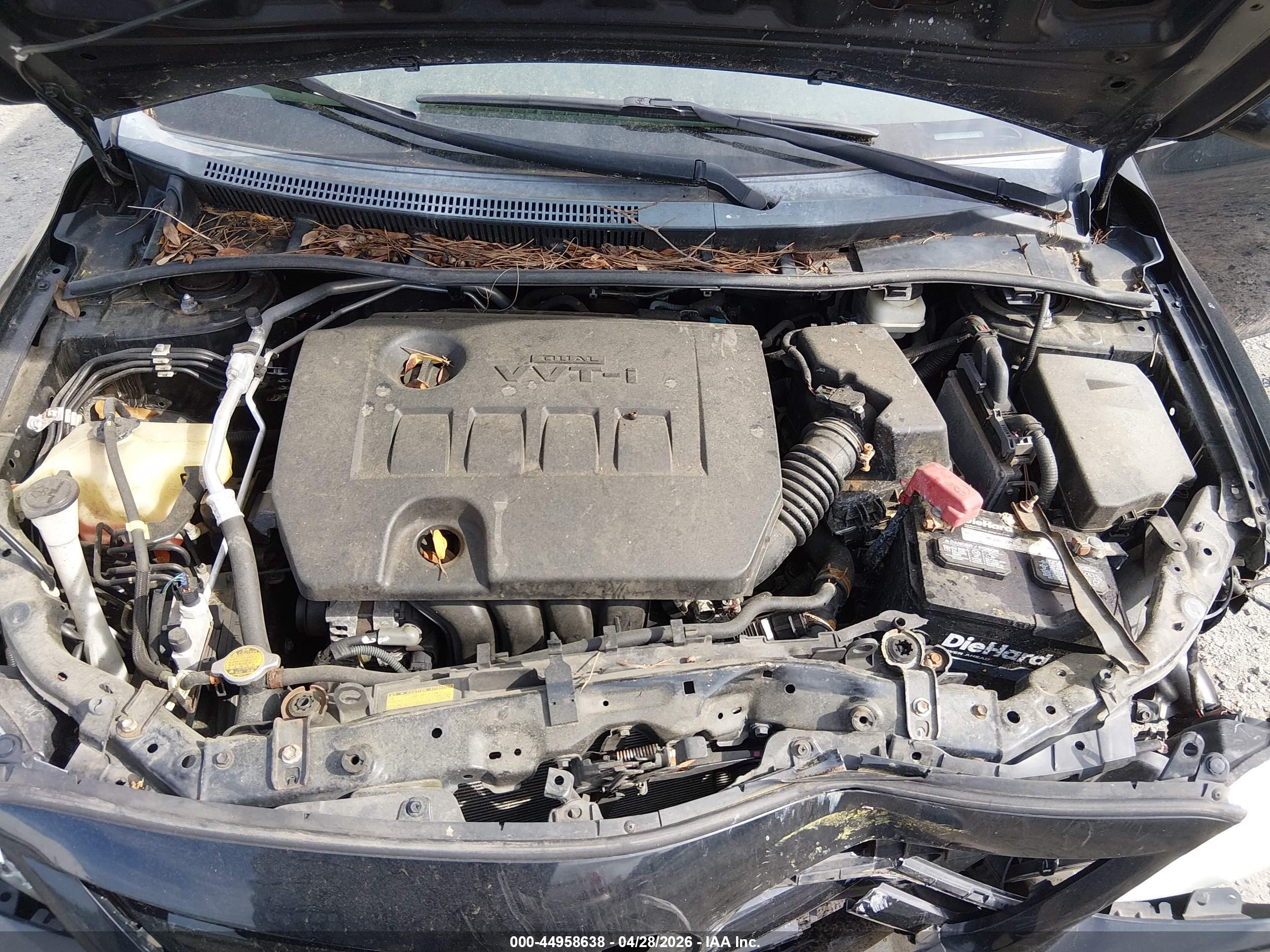 TOYOTA COROLLA image 10