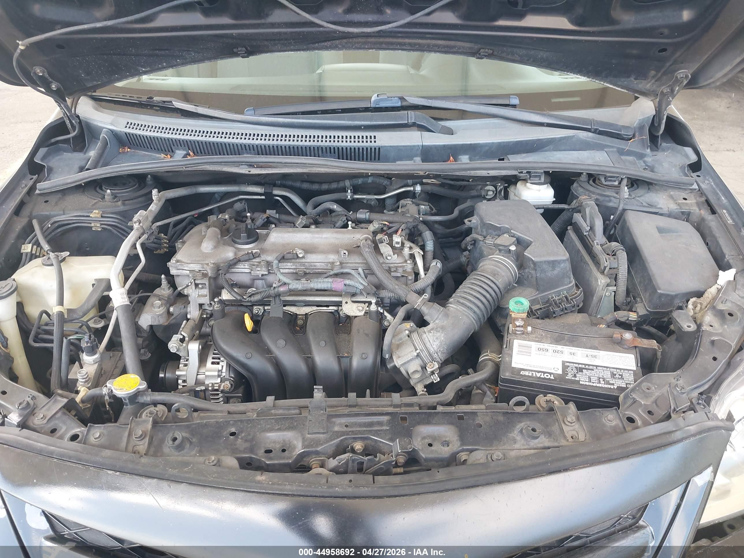 TOYOTA COROLLA image 10