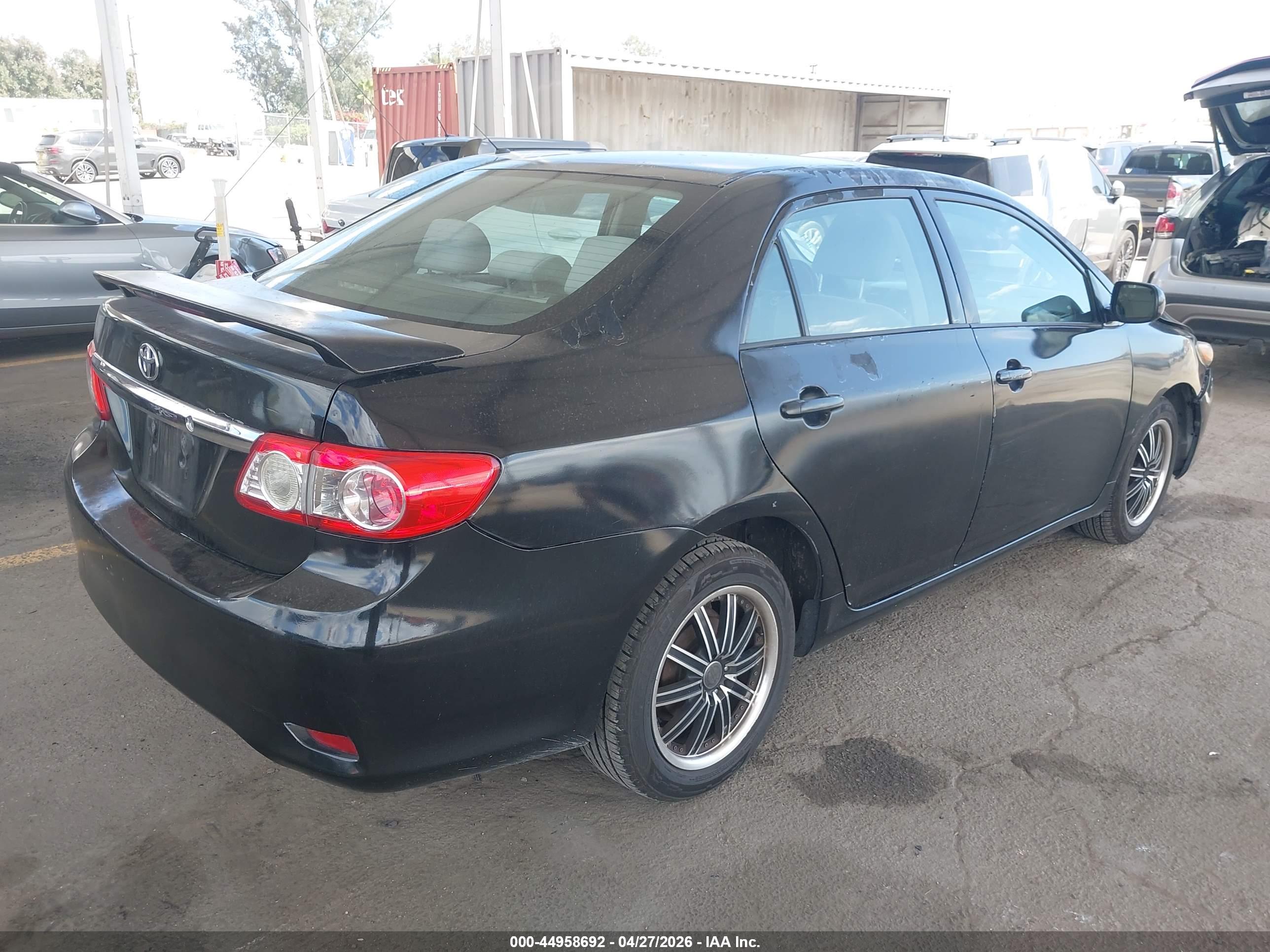 TOYOTA COROLLA image 4