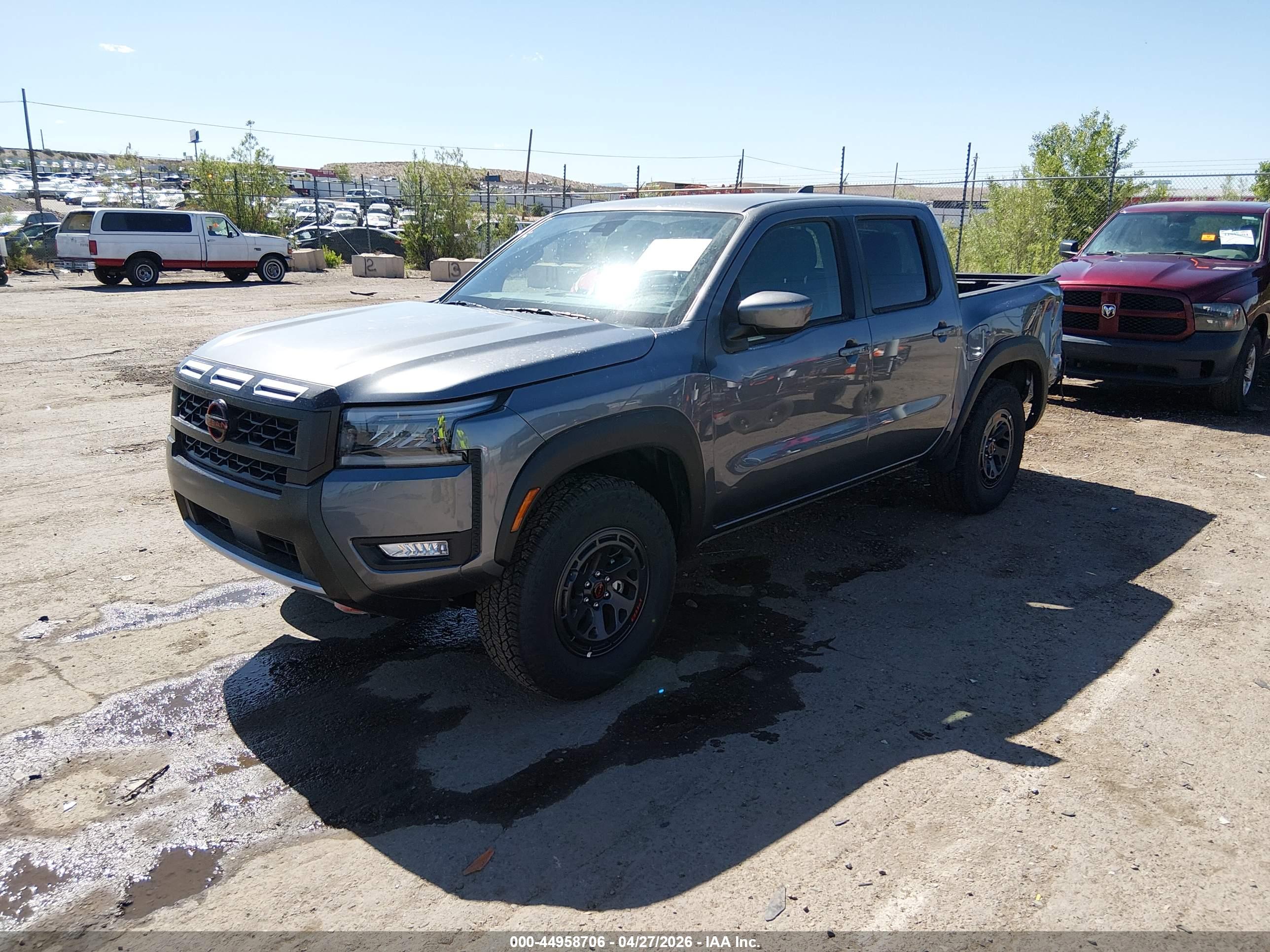 NISSAN FRONTIER image 2