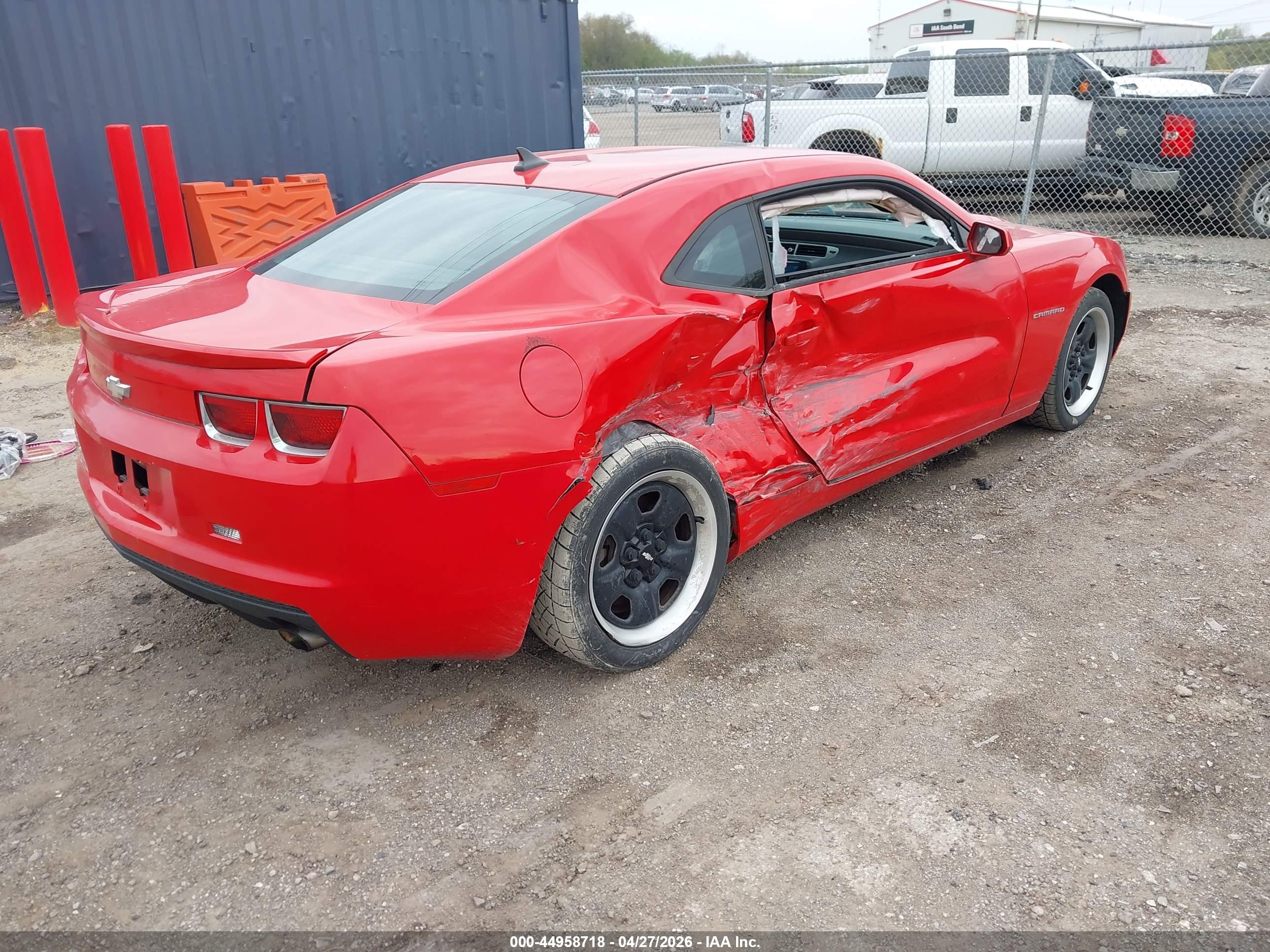 CHEVROLET CAMARO image 4