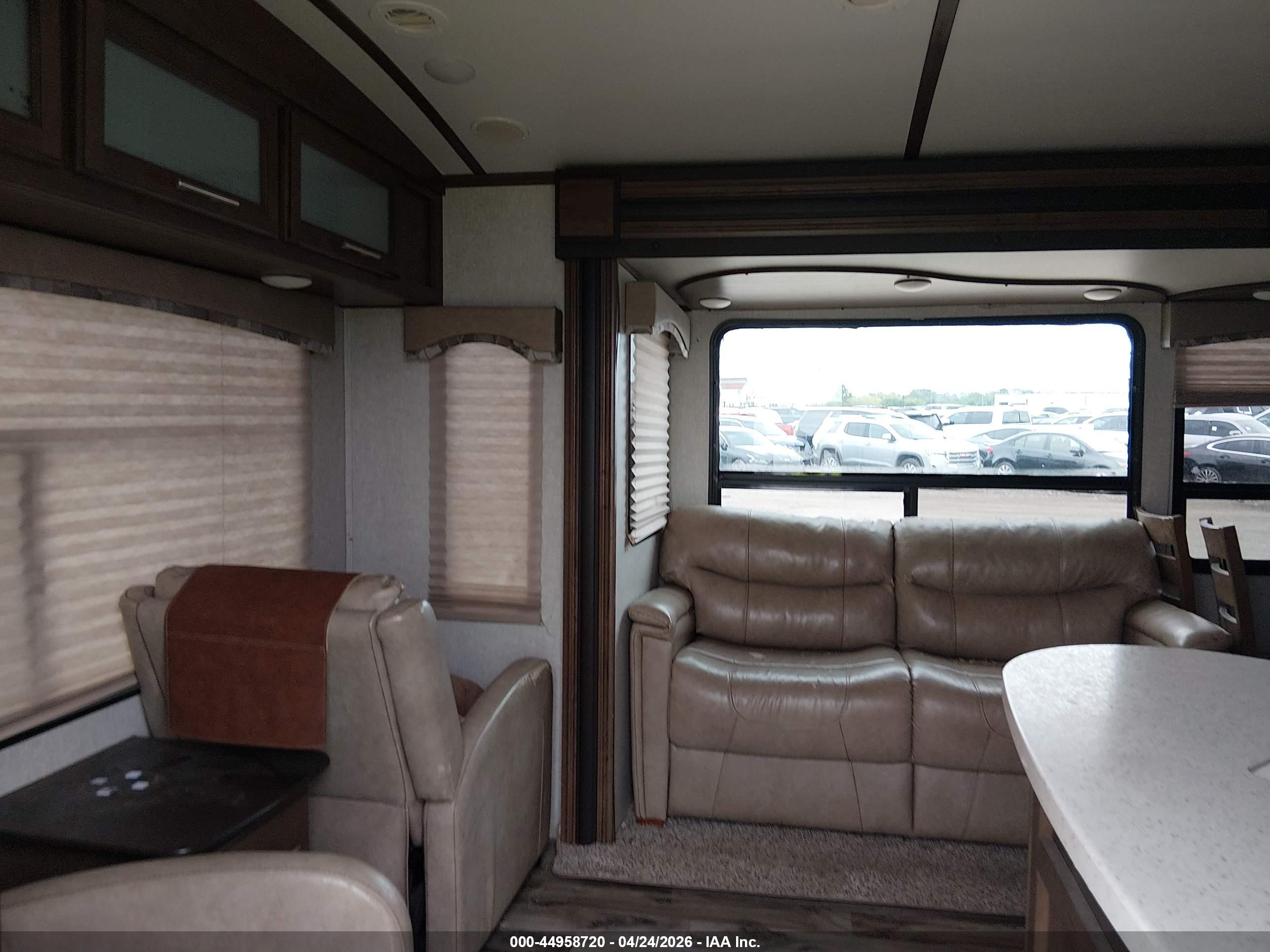 KEYSTONE RV image 8