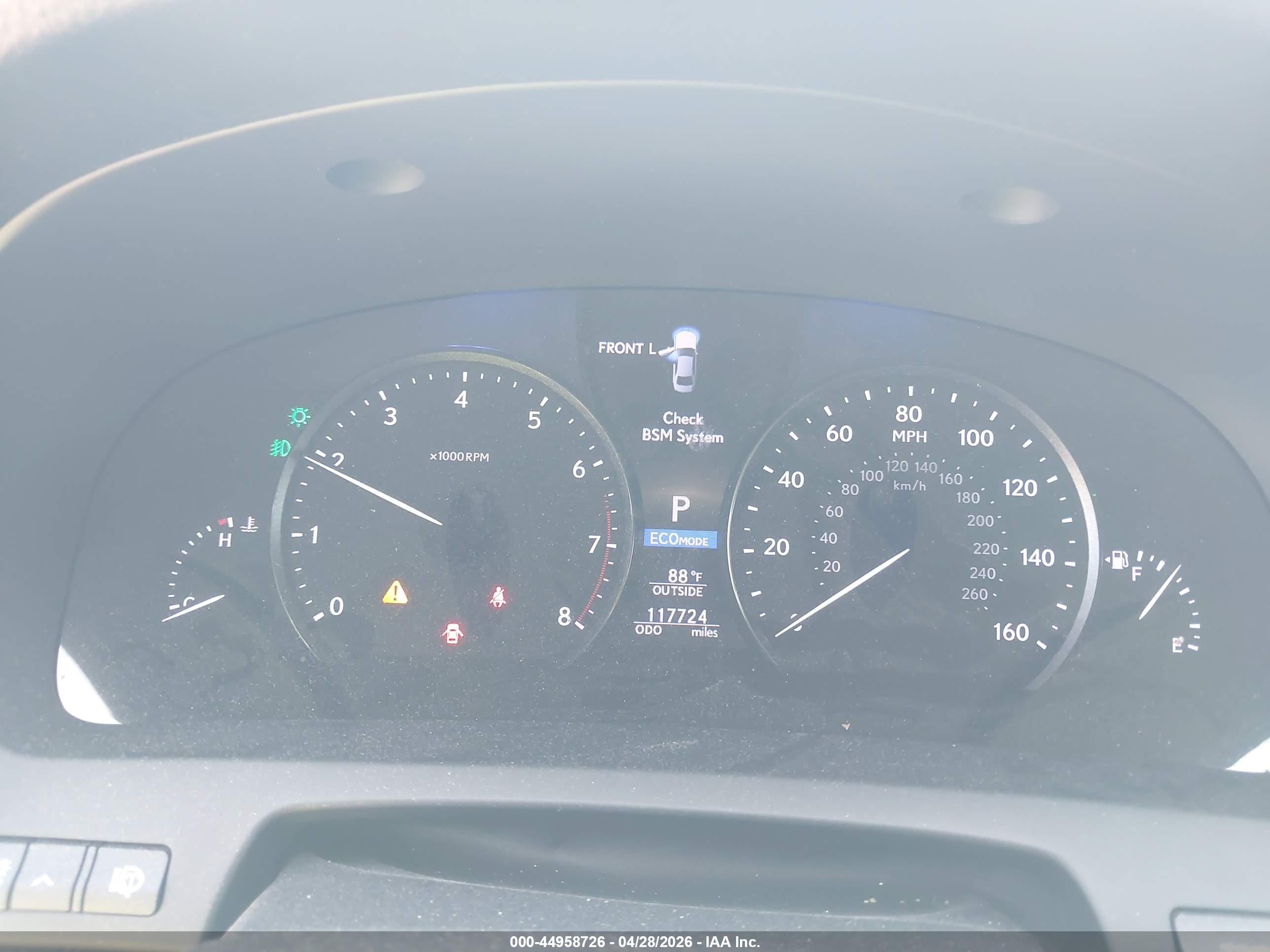 LEXUS LS image 7