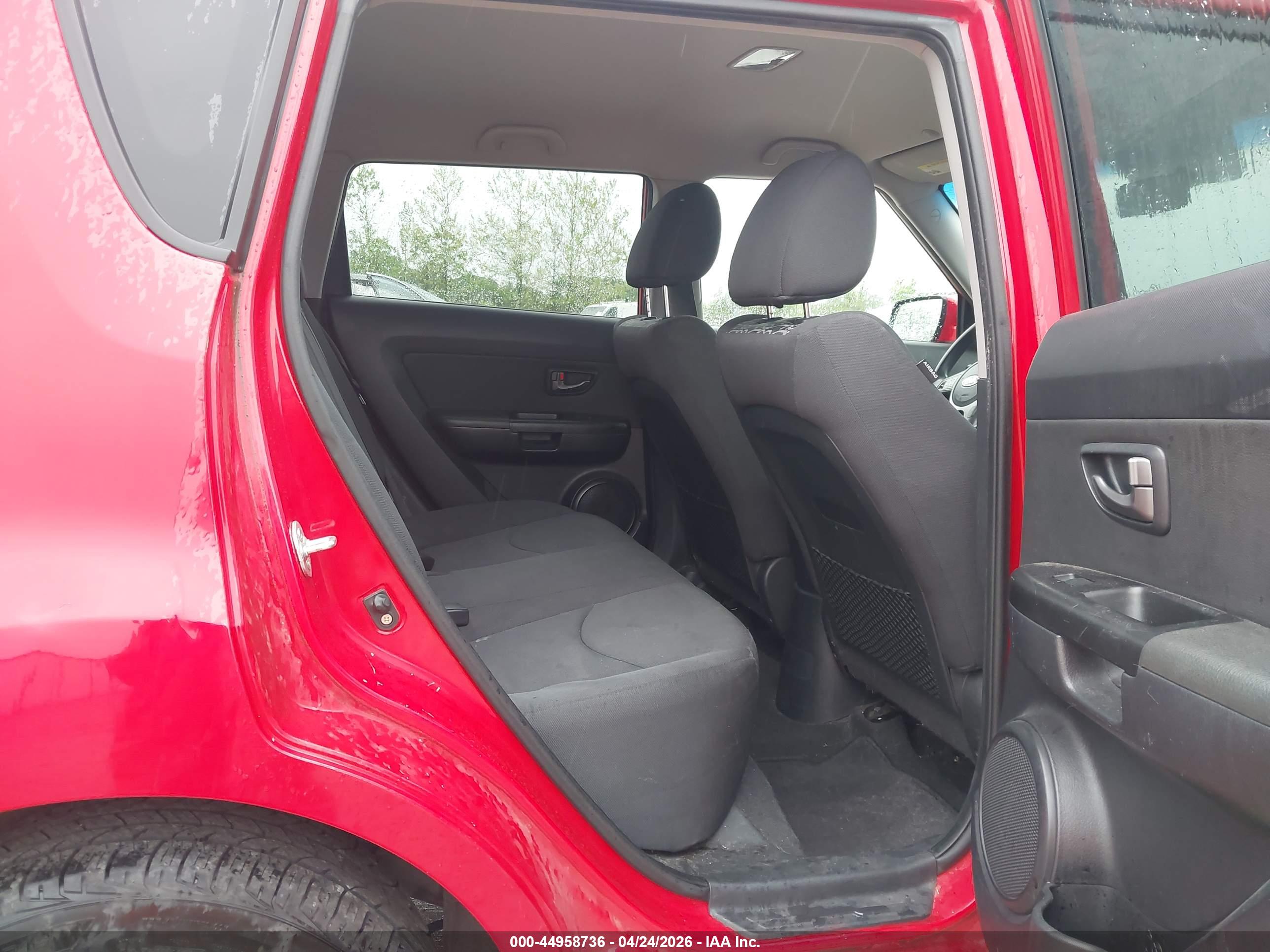 KIA SOUL image 8