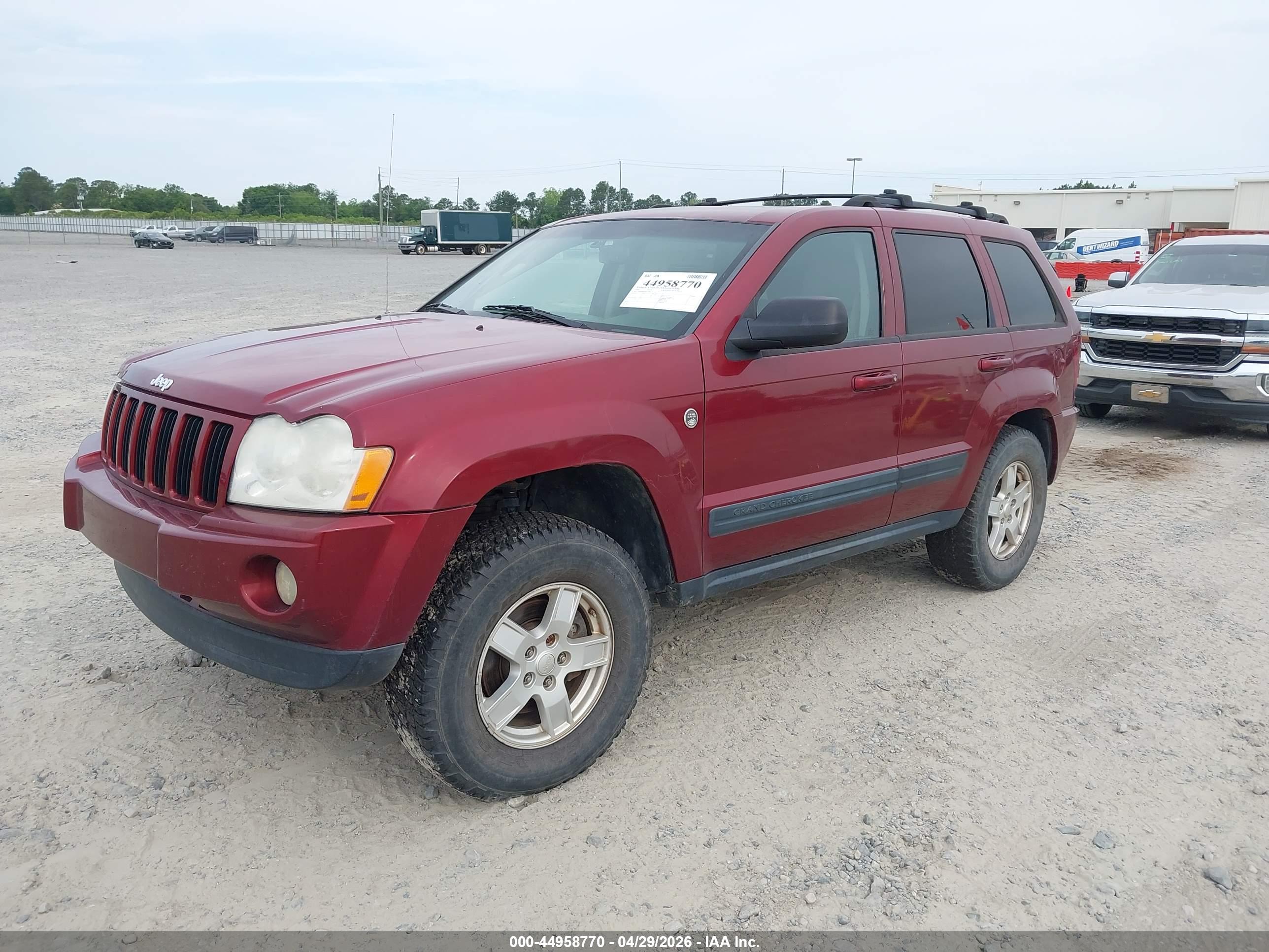 JEEP GRAND image 2