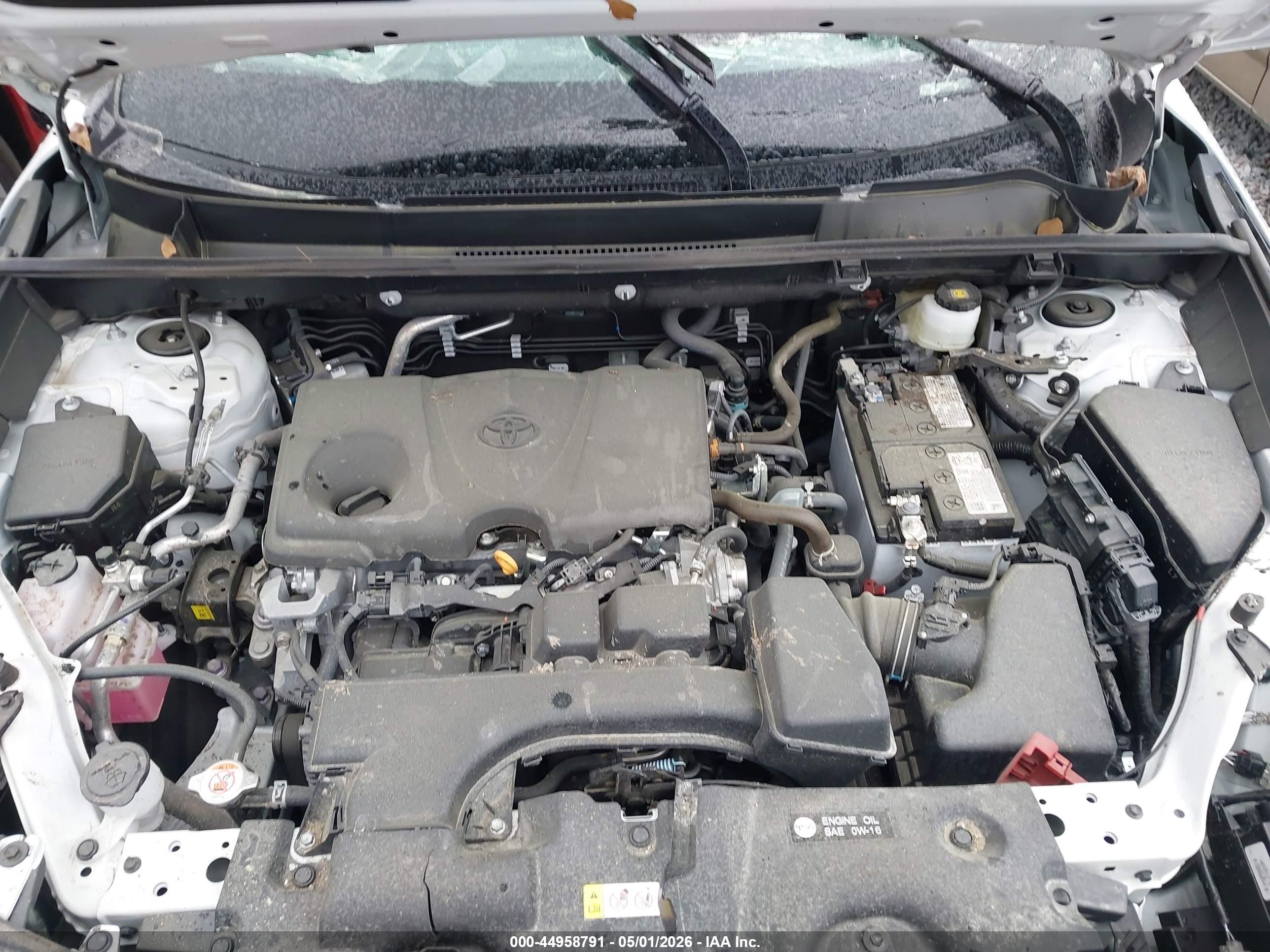 TOYOTA RAV4 image 10