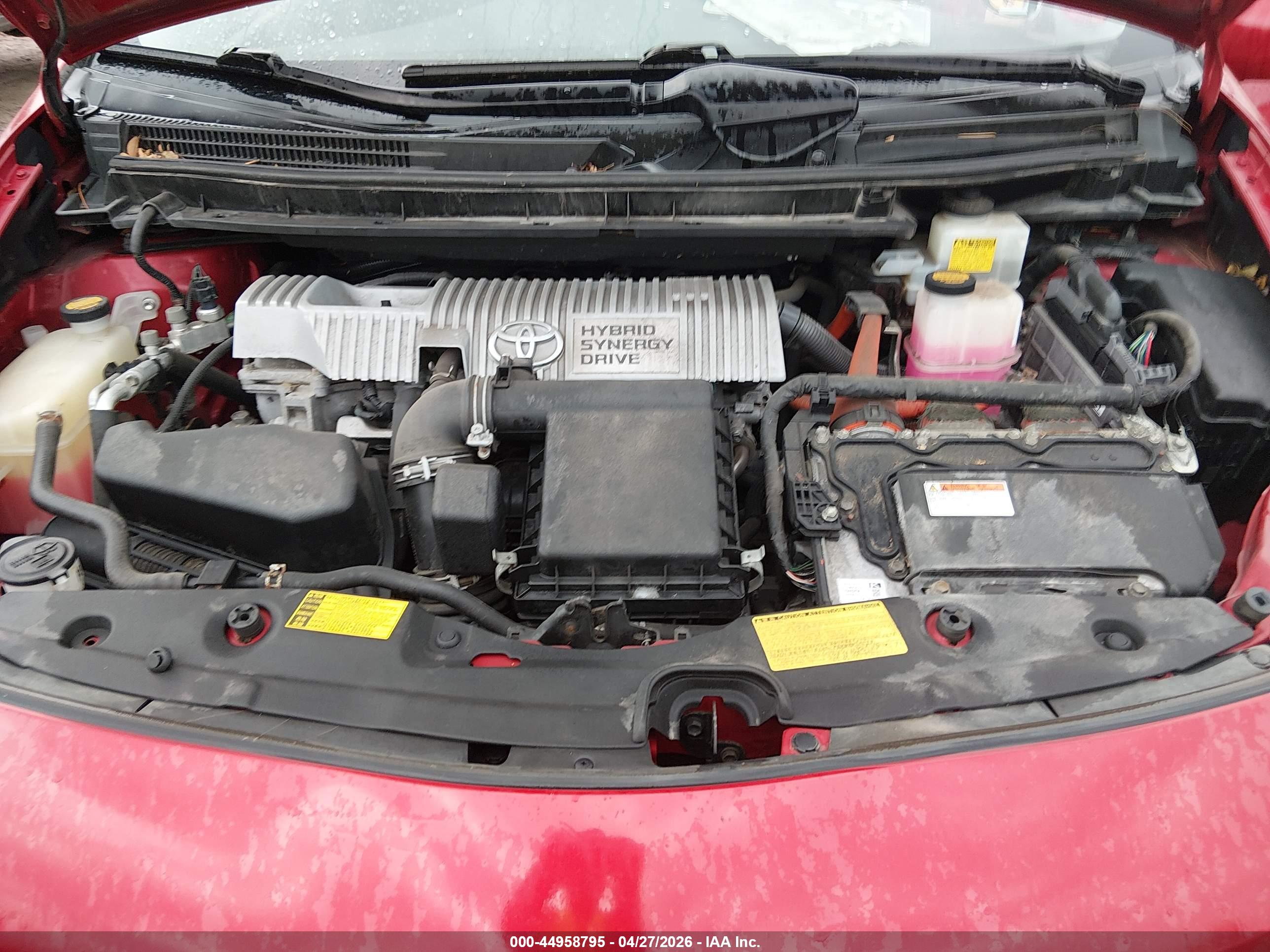 TOYOTA PRIUS image 10