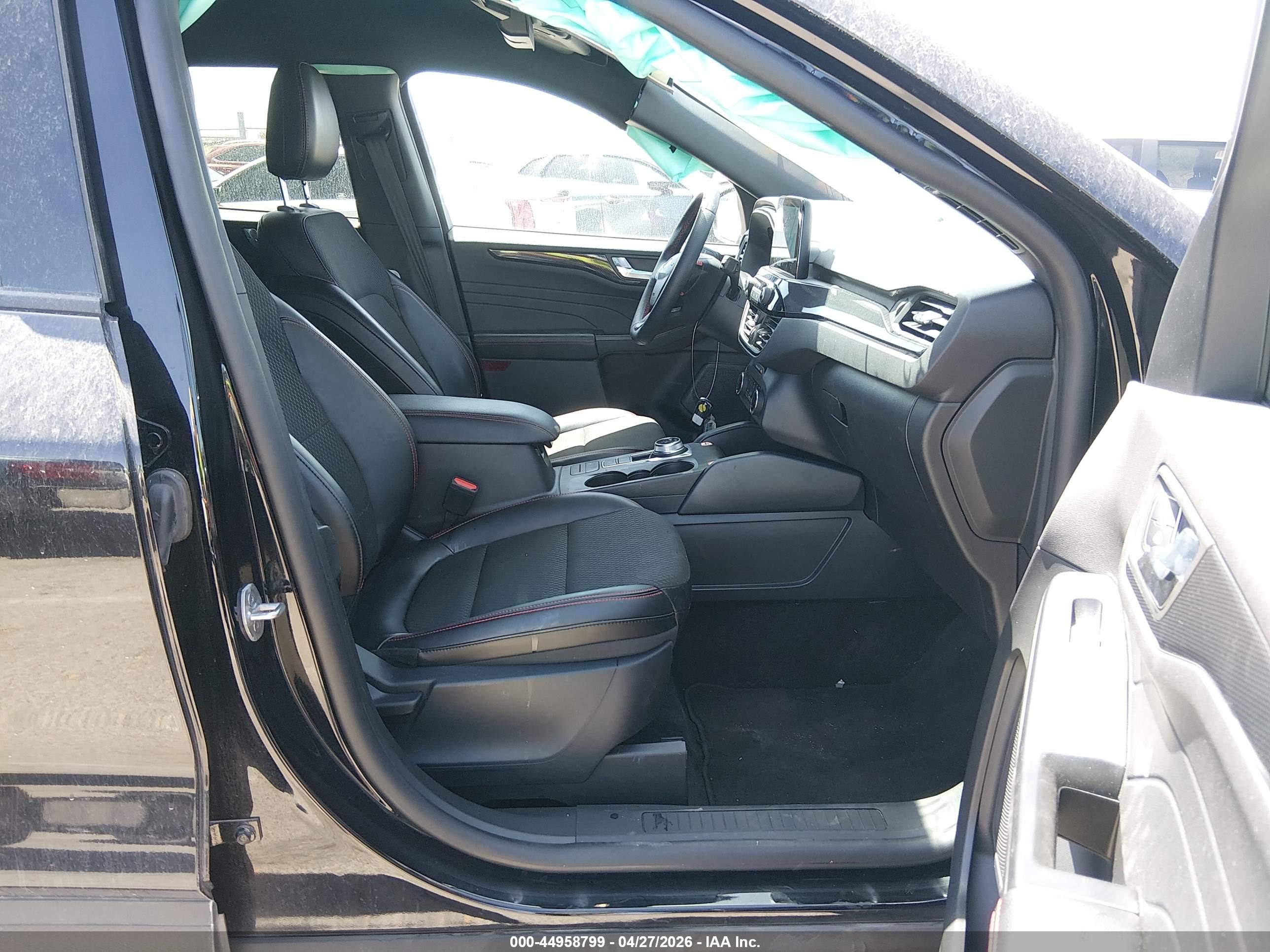FORD ESCAPE image 5